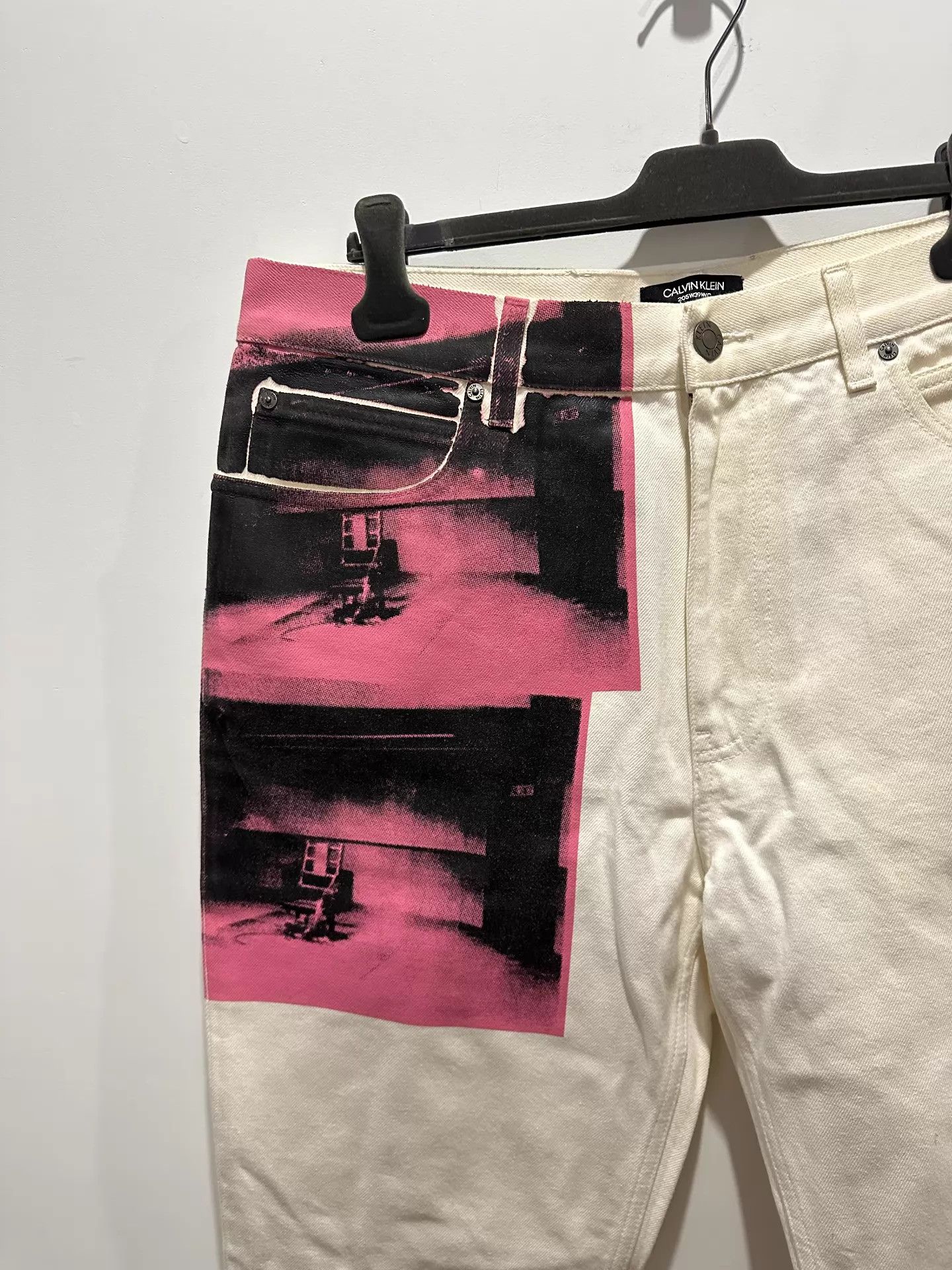 Calvin Klein CK 205W39NYC x Andy Warhol SS18 Pink Print Jeans 34W 1x Worn Size 24" / US 00 / IT 34 - 2 Thumbnail