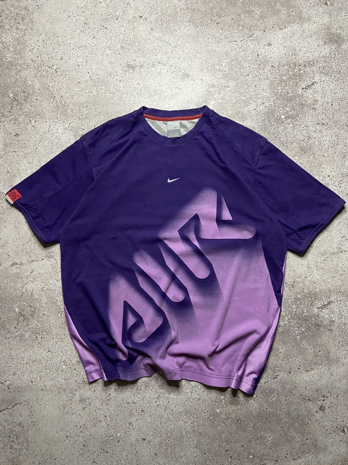 Nike × Vintage Vintage Nike Air 3D Center Swoosh Tee Size US XL / EU 56 / 4 - 1 Thumbnail