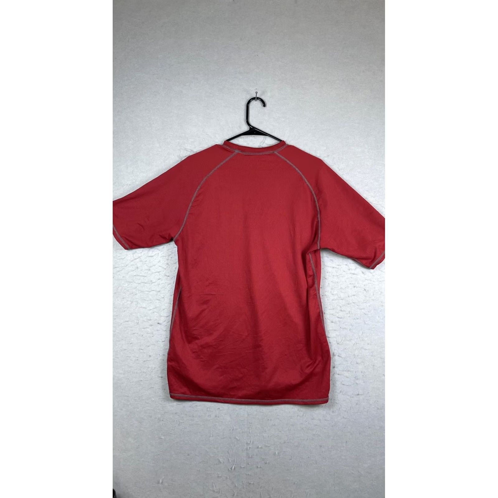 Nike Nike Sphere Dry Shirt Mens Medium Red Short Sleeve Athletic Running Raglan Size US M / EU 48-50 / 2 - 7 Thumbnail