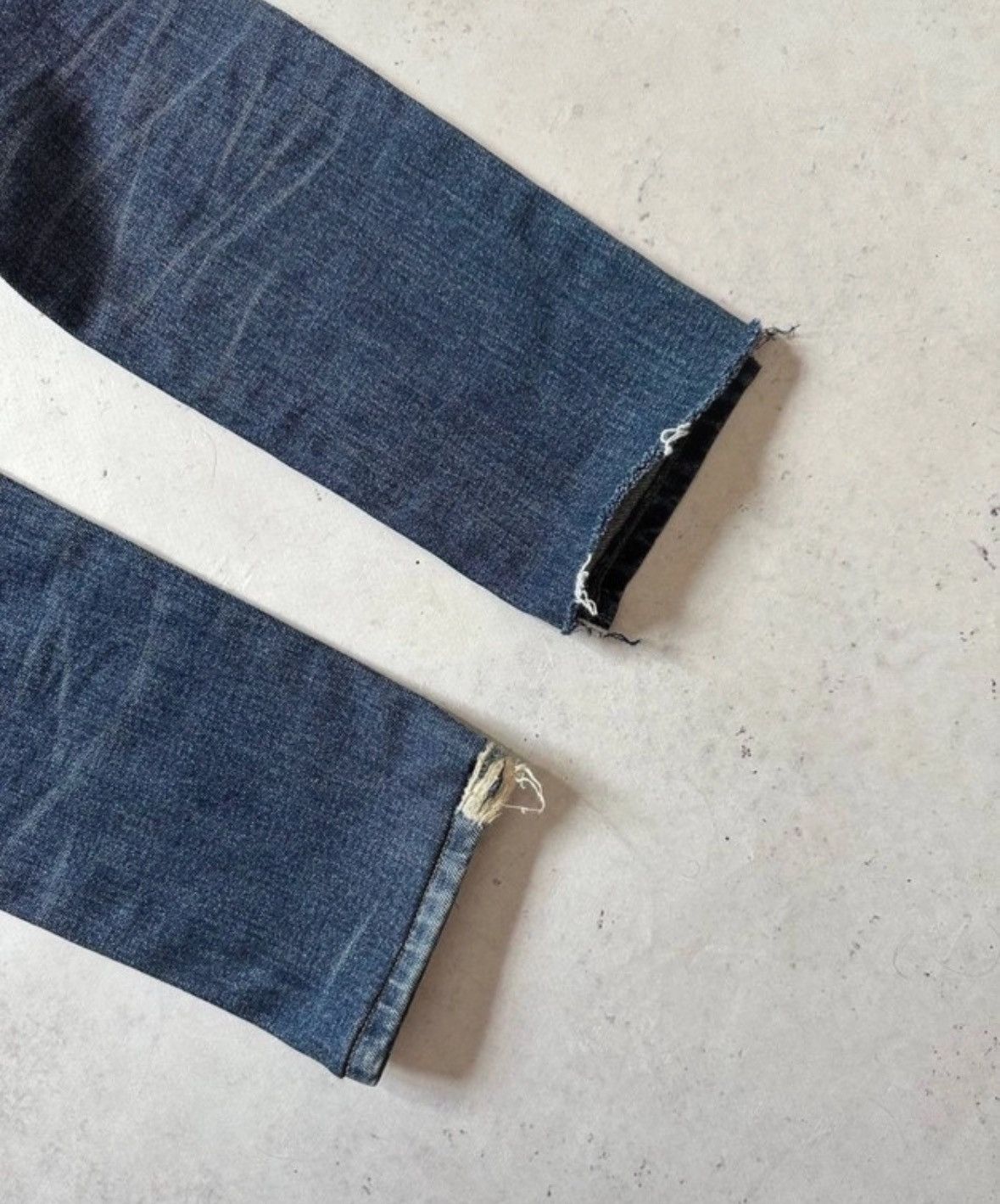 Saint Laurent Paris VINTAGE SAINT LAURENT ARCHIVAL DENIM PANTS Y2K 26 Size 26" / US 2 / IT 38 - 5 Thumbnail