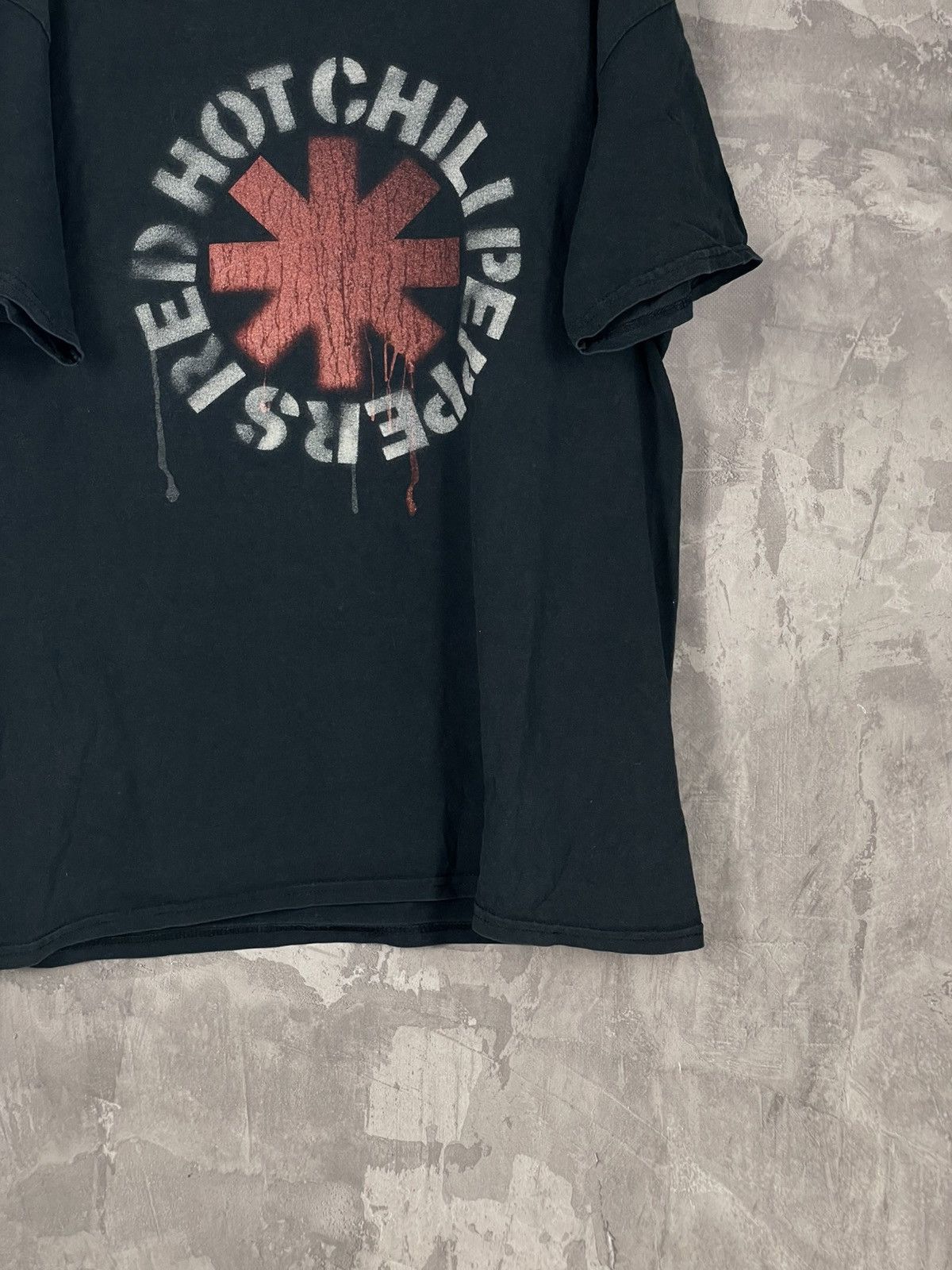 Band Tees × Vintage Vintage Red Hot Chilli Peppers Motion Logo Music Tee Y2k Size US L / EU 52-54 / 3 - 6 Thumbnail