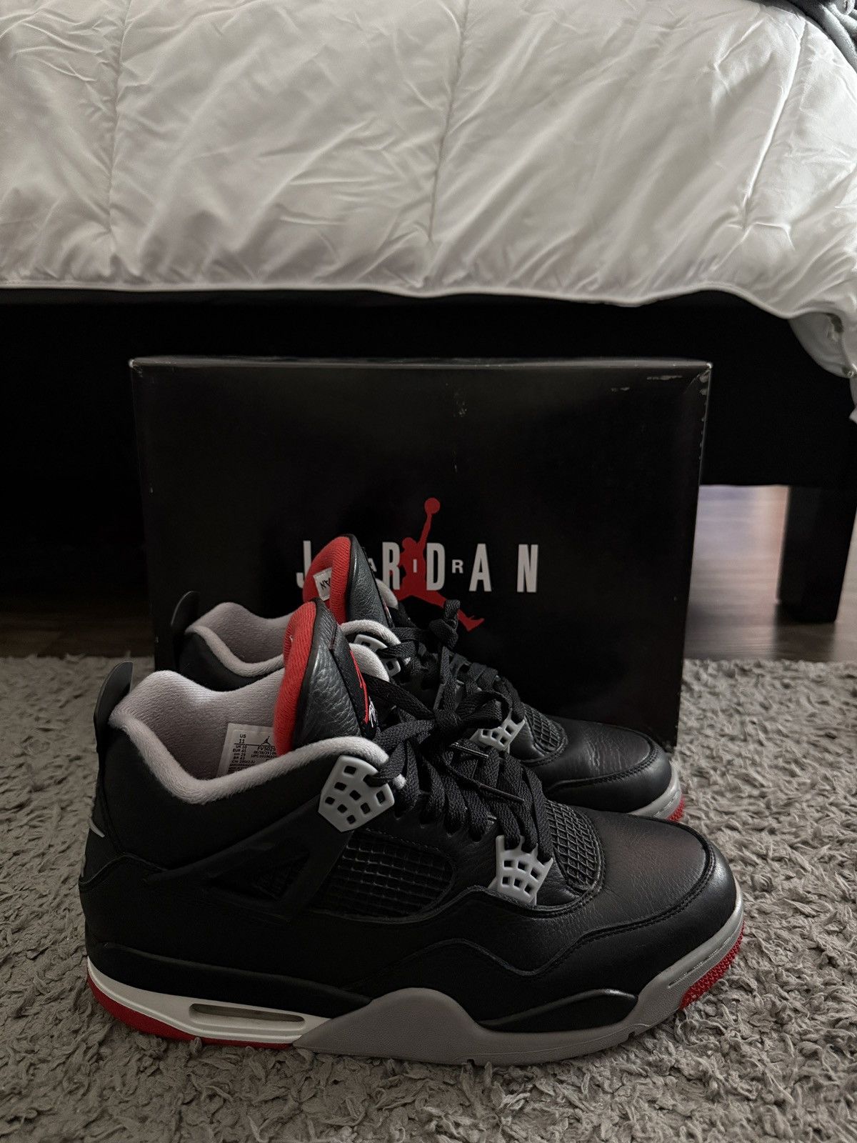 Jordan Brand Jordan 4 Retro Bred Reimagined Size US 11 / EU 44 - 1 Thumbnail