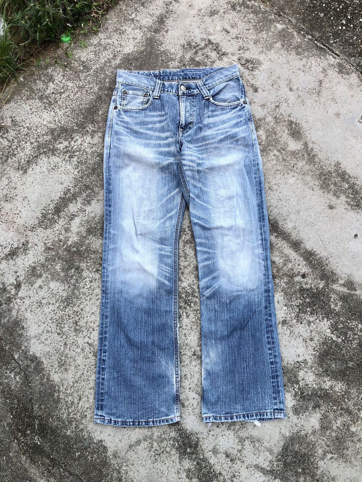 Edwin FLARED VINTAGE EDWIN DISTRESSED DENIM Size US 31 - 1 Thumbnail
