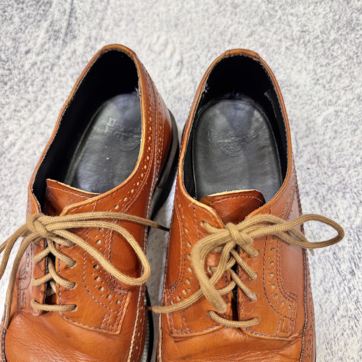 Dr. Martens Dr. Martens 3989 Tan Brown Brogues US10 UK9 EU43 Size US 10 / EU 43 - 8 Thumbnail