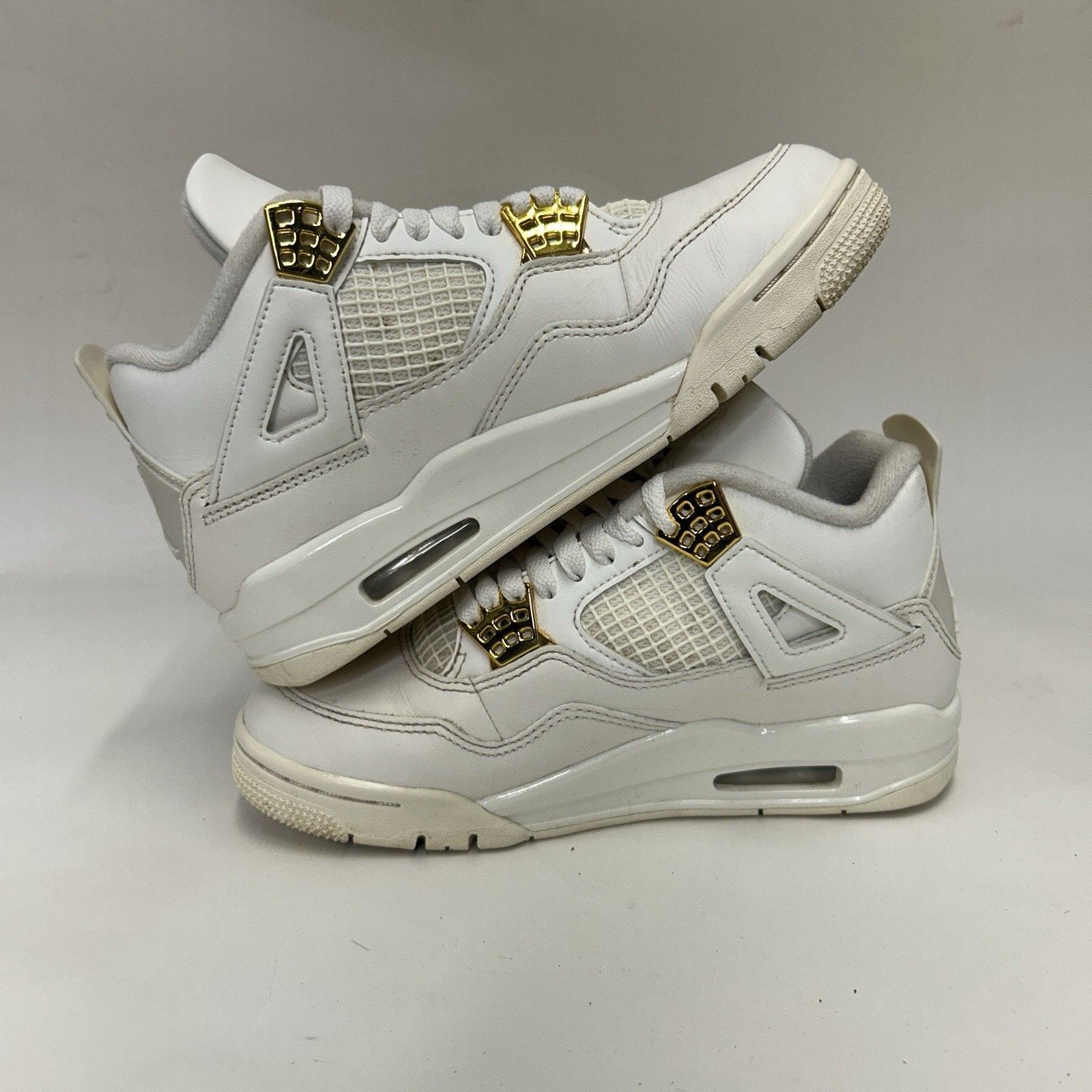 Jordan Brand Nike Air Jordan 4 Retro WMNS “Sail Metallic Gold" AQ9129-170 Size US 6 / IT 36 - 3 Thumbnail