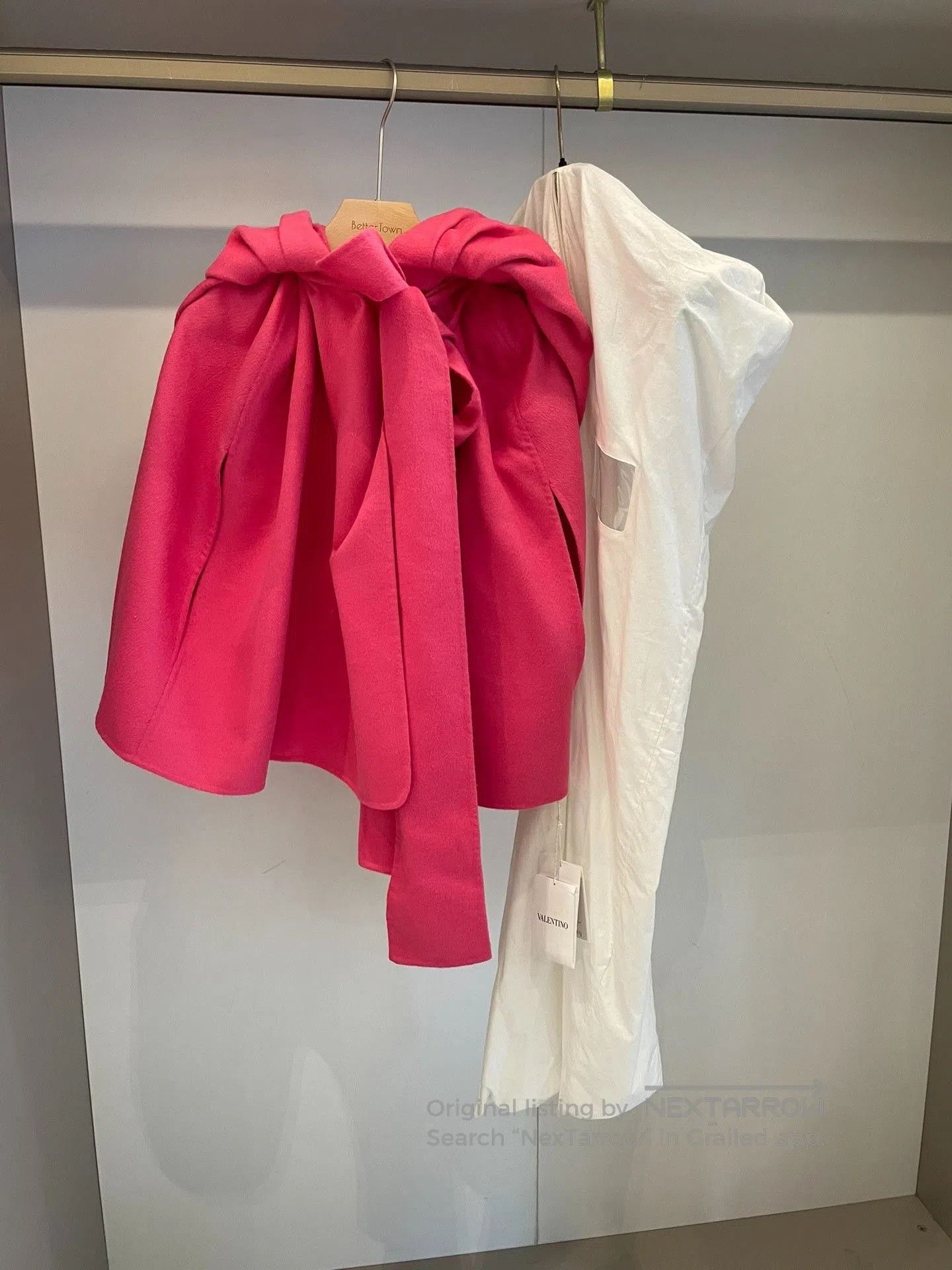 Valentino Valentino Bright Pink Bow Cape. Size S / US 4 / IT 40 - 2 Thumbnail