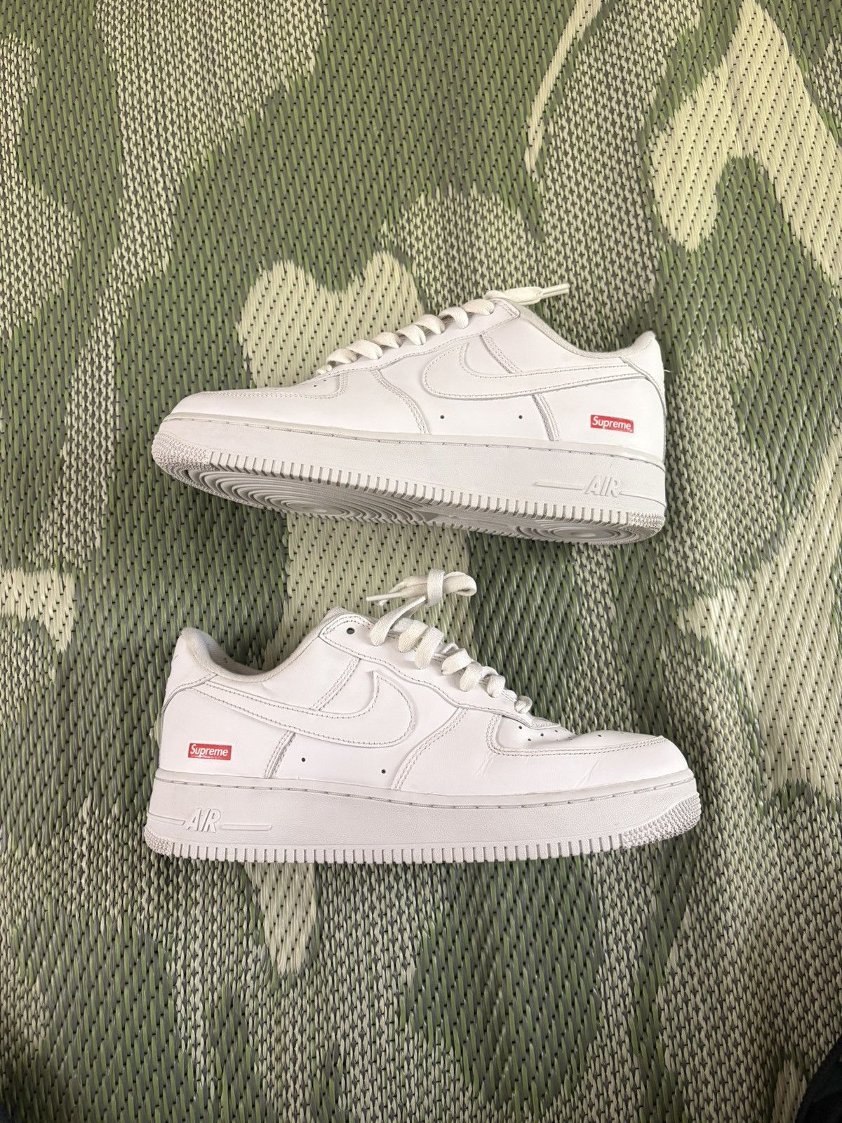 Nike × Supreme Supereme air force 1 Size US 9 / EU 42 - 1 Thumbnail