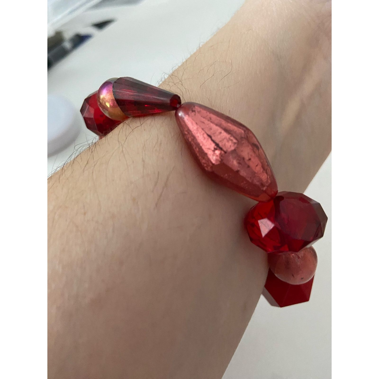 Handmade Handmade red beaded bracelet Size ONE SIZE - 2 Thumbnail
