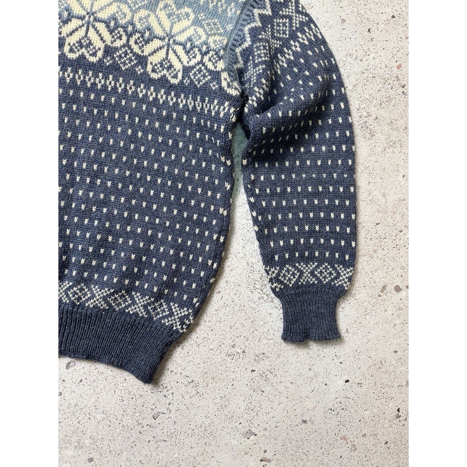 Dale Of Norway Vintage 90s Dale Of Norway Wool Multicolour Jumper Pullover Size US L / EU 52-54 / 3 - 6 Thumbnail