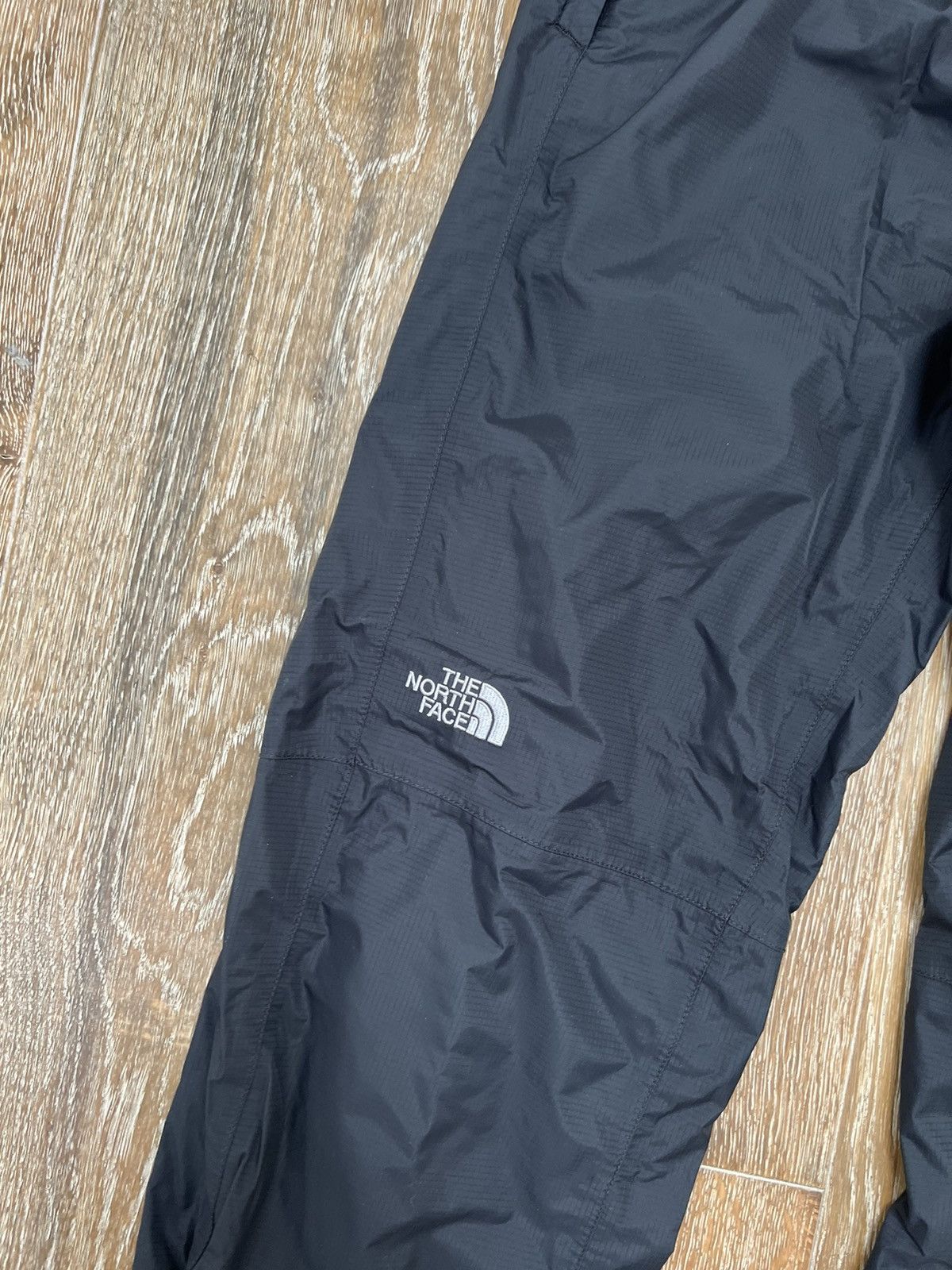 The North Face × Vintage Womens The north face hyvent 2.5L wind breaker pants Size 25" / US 0 / IT 36 - 3 Thumbnail