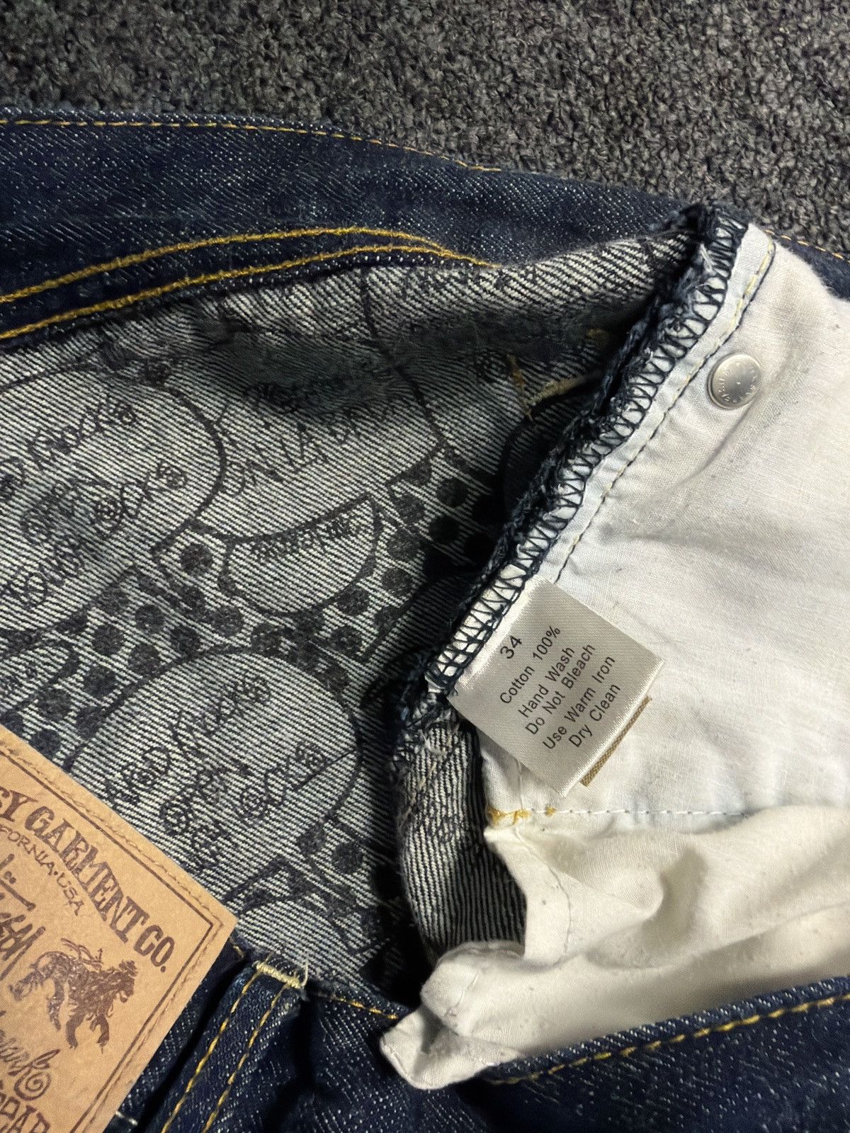 Stussy Vintage 2000s Stussy Rough Rugged Denim Comic Jeans Waist 35 Size US 35 - 9 Thumbnail