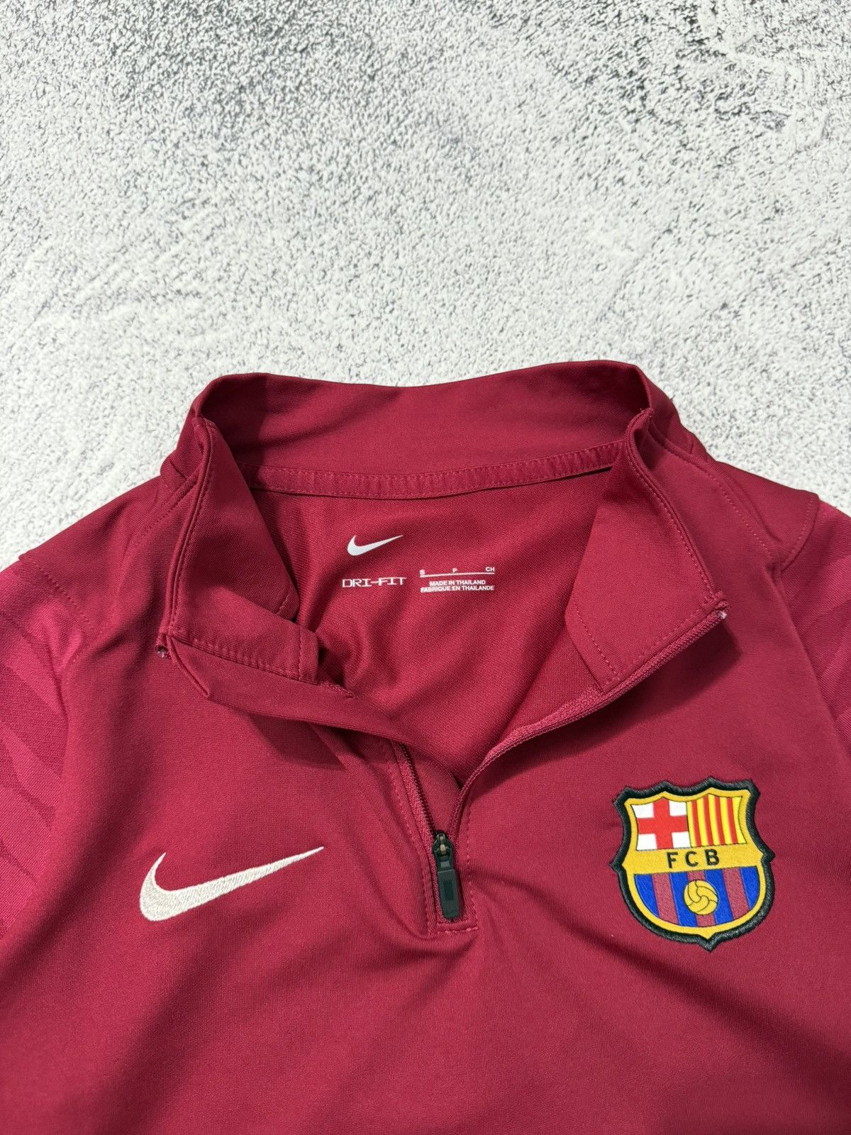 Nike Nike FC Barcelona Training Long Sleeve Soccer Jersey Size US S / EU 44-46 / 1 - 6 Thumbnail