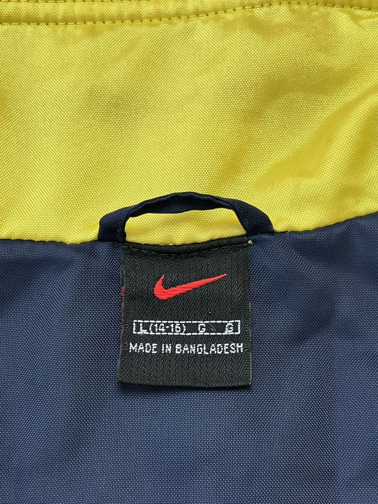 Nike × Vintage Vintage Nike Nylon Jacket Big Logo 90s Y2K Drill Hype Size US L / EU 52-54 / 3 - 10 Thumbnail