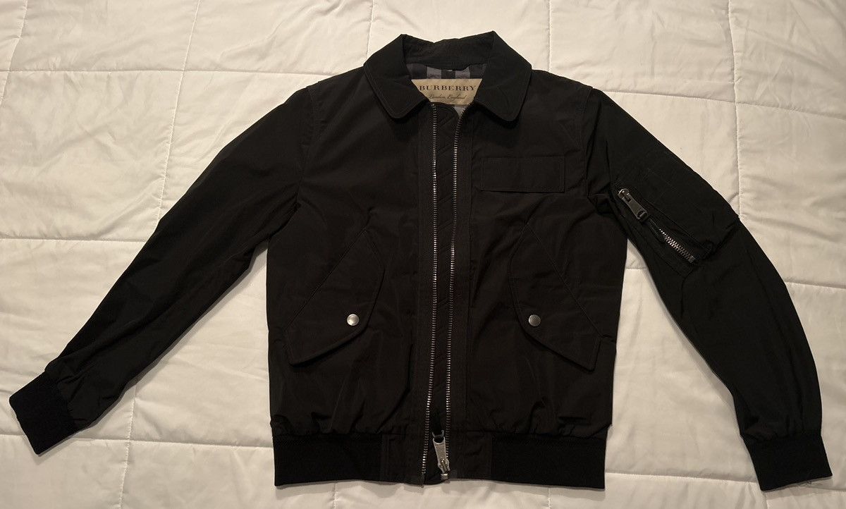 Burberry Burberry Black Nylon Bomber Jacket Size US M / EU 48-50 / 2 - 2 Thumbnail