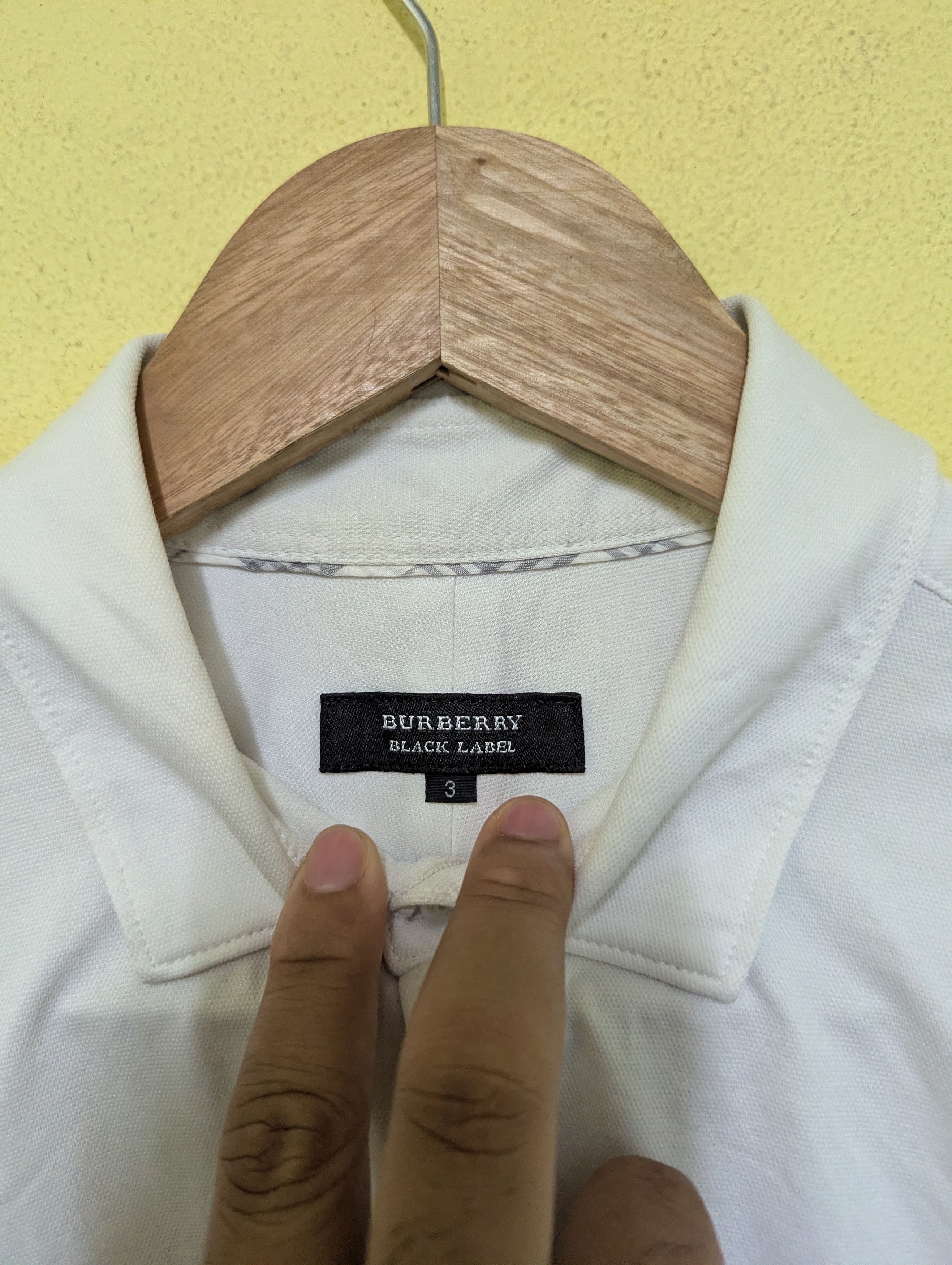 Burberry Embroidery Burberry Black Label Button Up Shirt Size US S / EU 44-46 / 1 - 3 Thumbnail