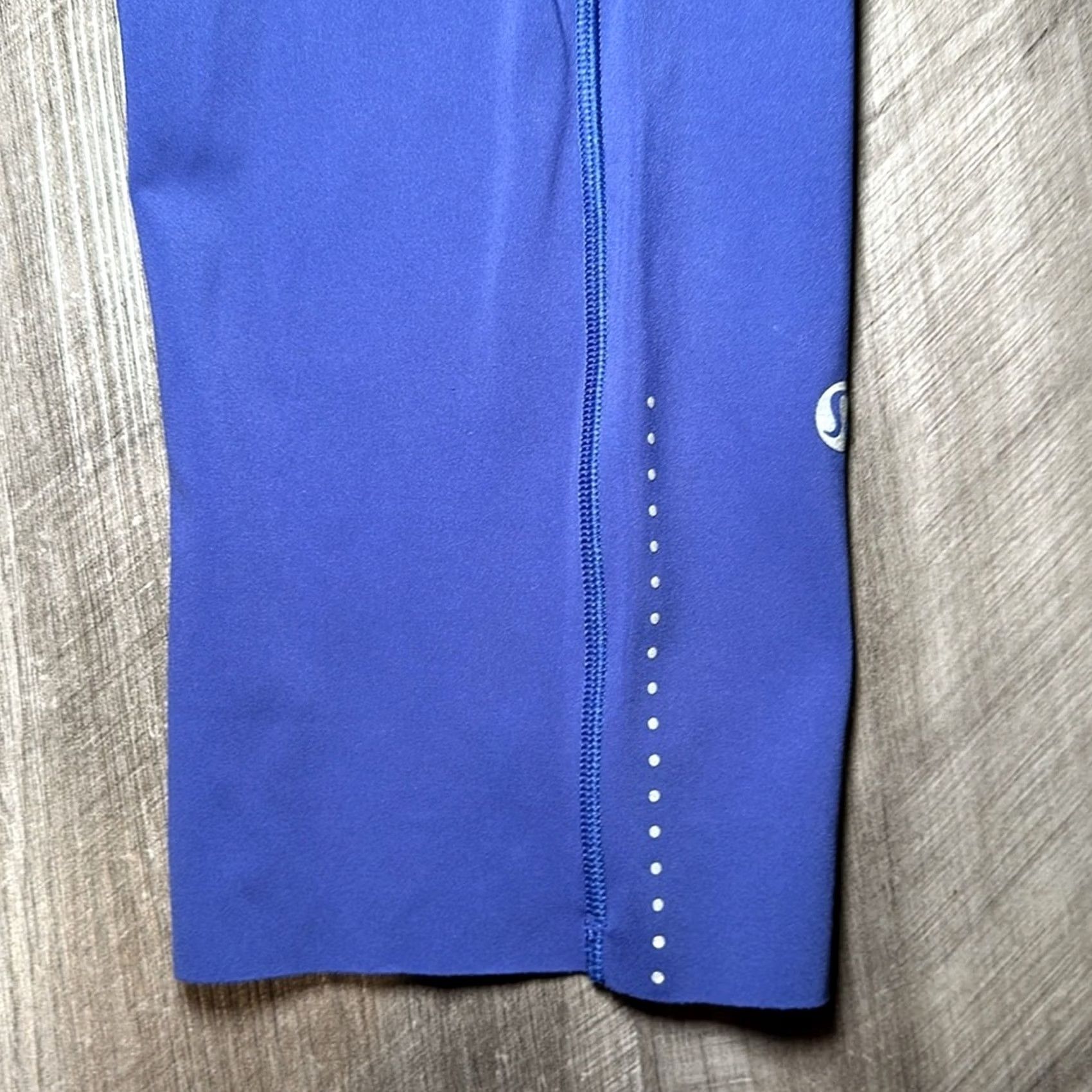 Lululemon Lululemon Align High Rise Crop Leggings - 6 Women Blue Cropped Shaped Regular Size 6 Womens Size 28" / US 6 / IT 42 - 4 Thumbnail