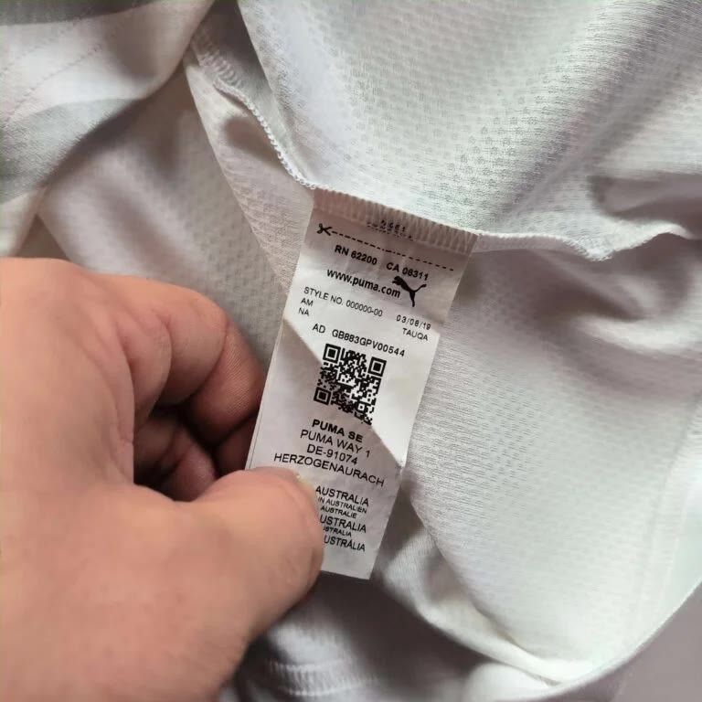Puma Melbourne City 2019-20 Puma home football jersey size L Size US L / EU 52-54 / 3 - 6 Thumbnail