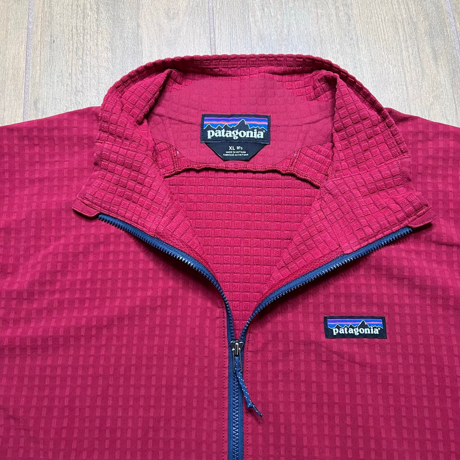 Patagonia Patagonia R1 Techface Wax Red Fleece Jacket Mens XL 83580 Size US XL / EU 56 / 4 - 3 Thumbnail