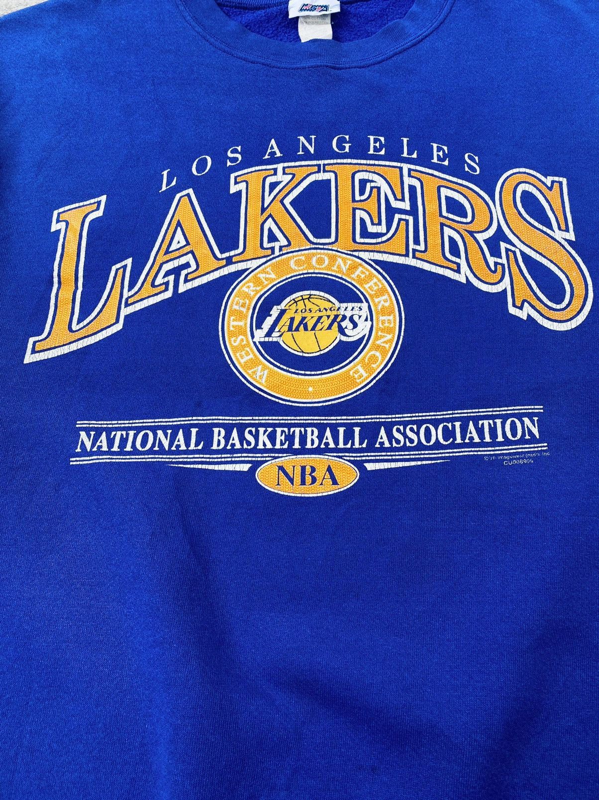 Vintage Vintage 90s Los Angeles Lakers Nba Sweatshirt Size US XL / EU 56 / 4 - 3 Thumbnail