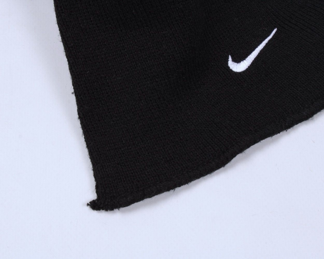 Nike × Vintage NIKE Vintage Knitted Front Embroidered Logo Swoosh Scarf Size ONE SIZE - 9 Thumbnail