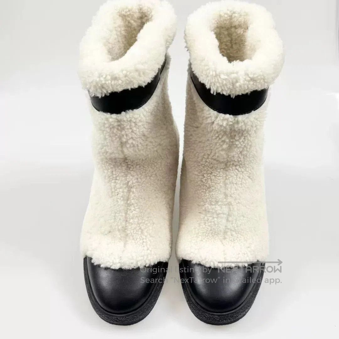 Chanel Chanel Teddy Faux Fur Ankle Boots. Size US 7 / IT 37 - 4 Thumbnail