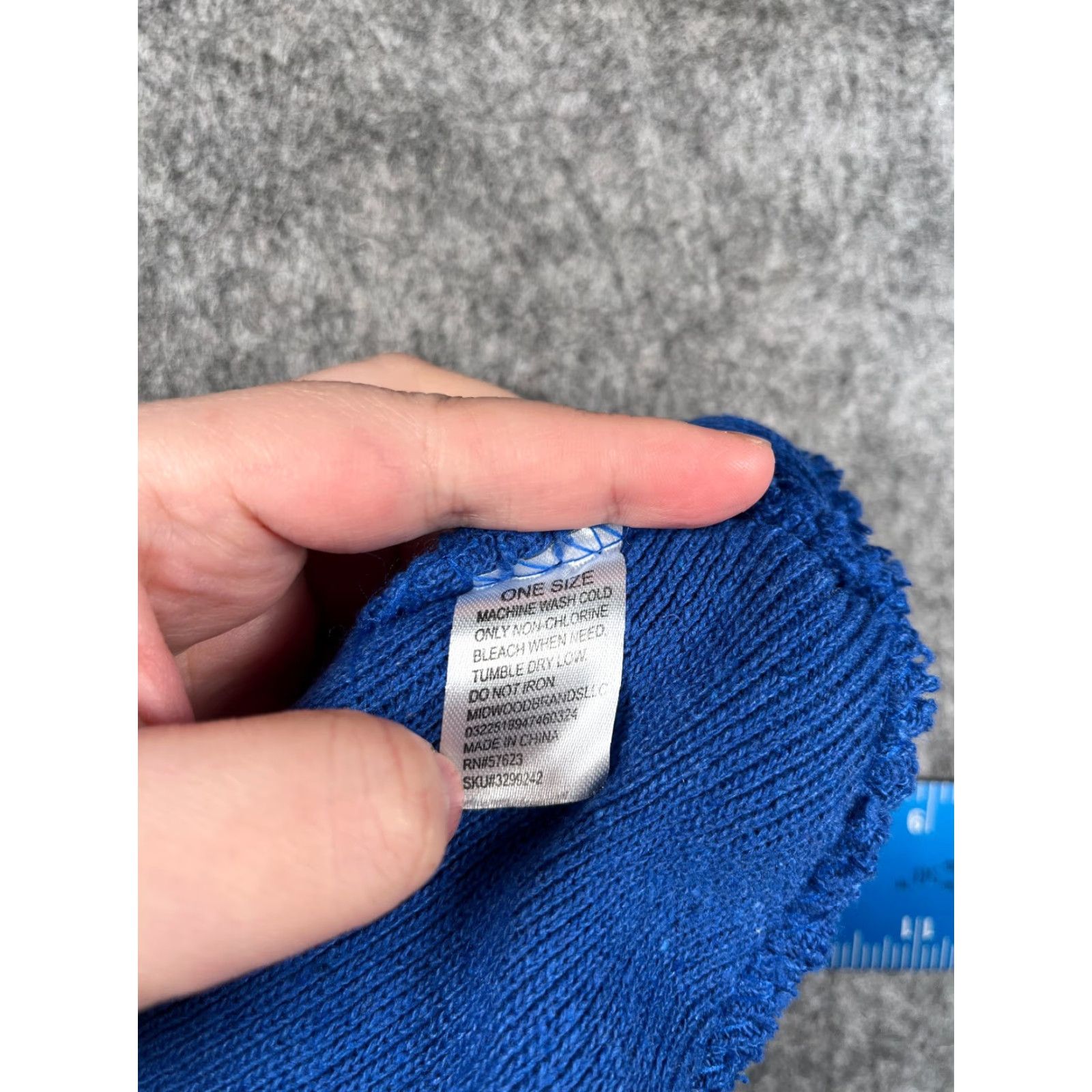 Vintage Family Dollar Beanie Toque Adult One Size Blue Knit Acrylic Snow Ski Outdoor Size ONE SIZE - 6 Thumbnail
