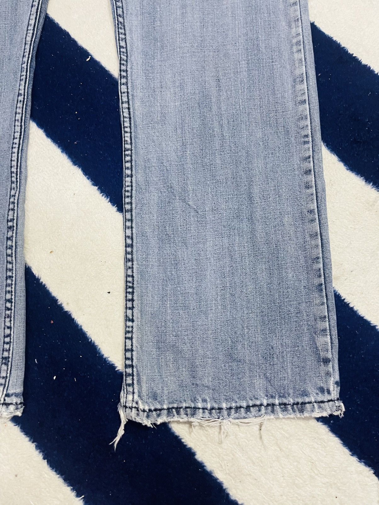 Japanese Brand Flypaper Straight Cut Distressed Jeans (16) Size US 34 / EU 50 - 15 Thumbnail