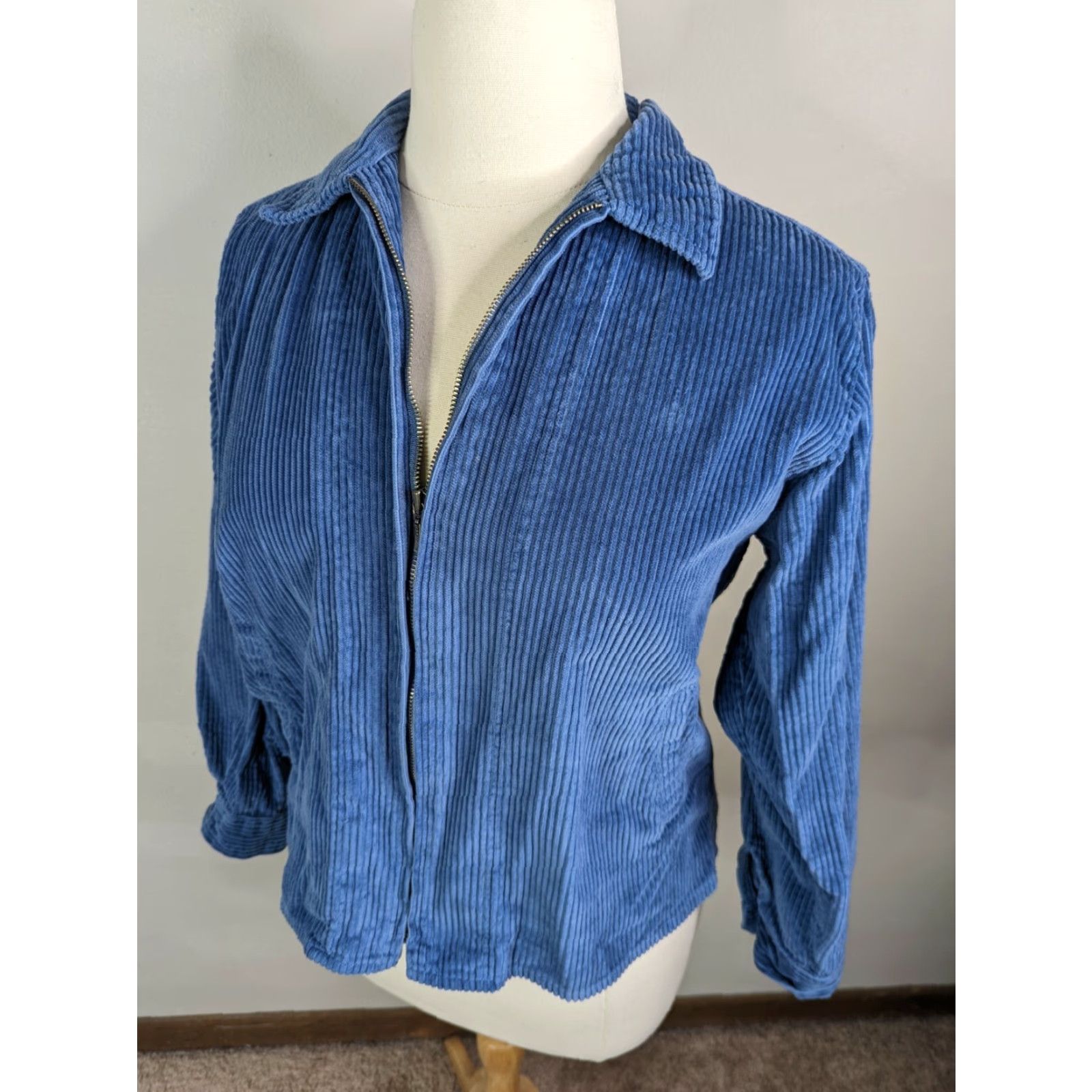 Vintage VINTAGE North Crest Corduroy Collared Jacket Blue L Women’s Full Zip Shirt Coat Jacket Size L / US 10 / IT 46 - 2 Thumbnail