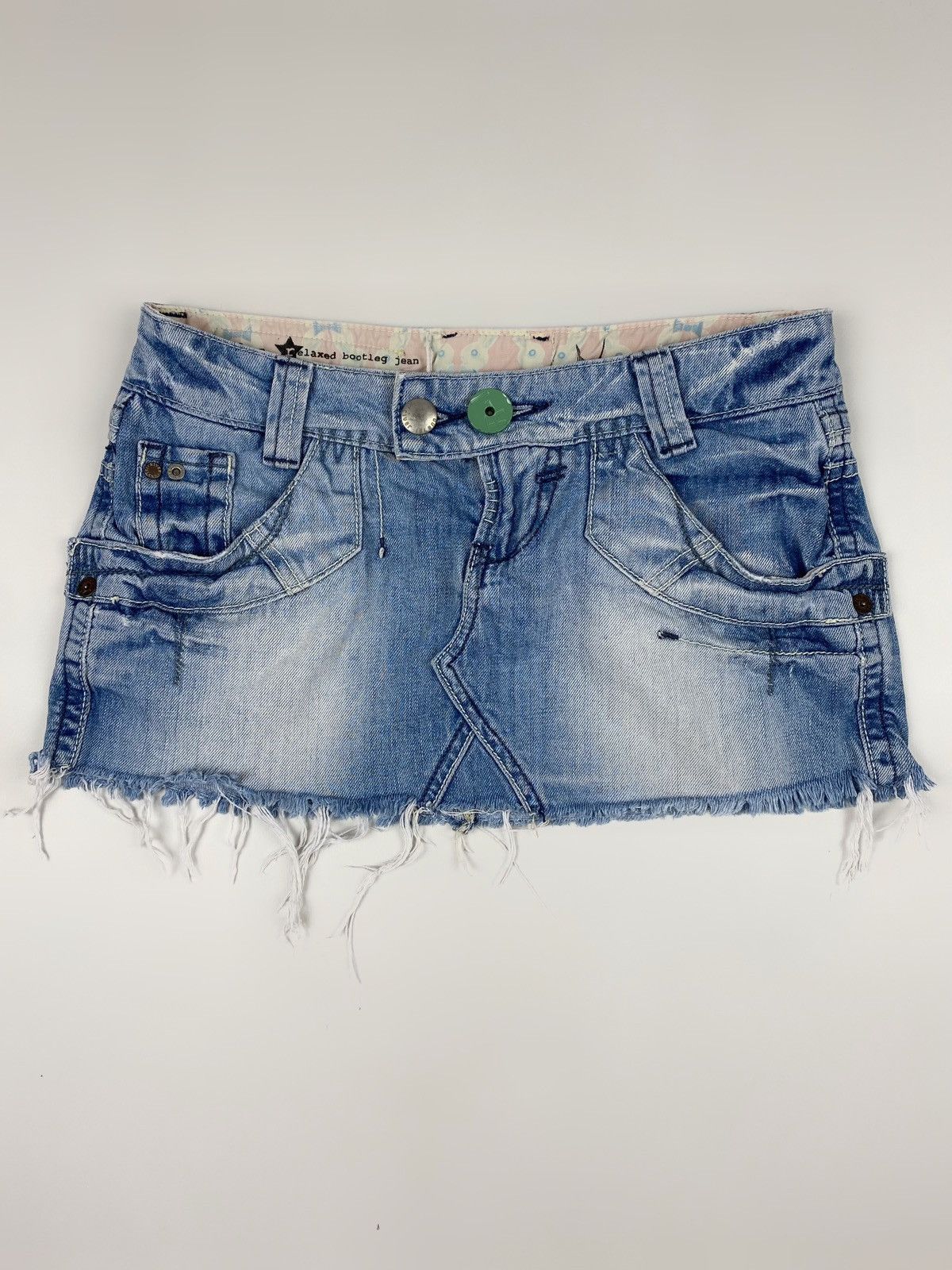 River Island Y2K Vintage River Island Distressed Washed Denim Mini Skirt Size 27" / US 4 / IT 40 - 2 Thumbnail
