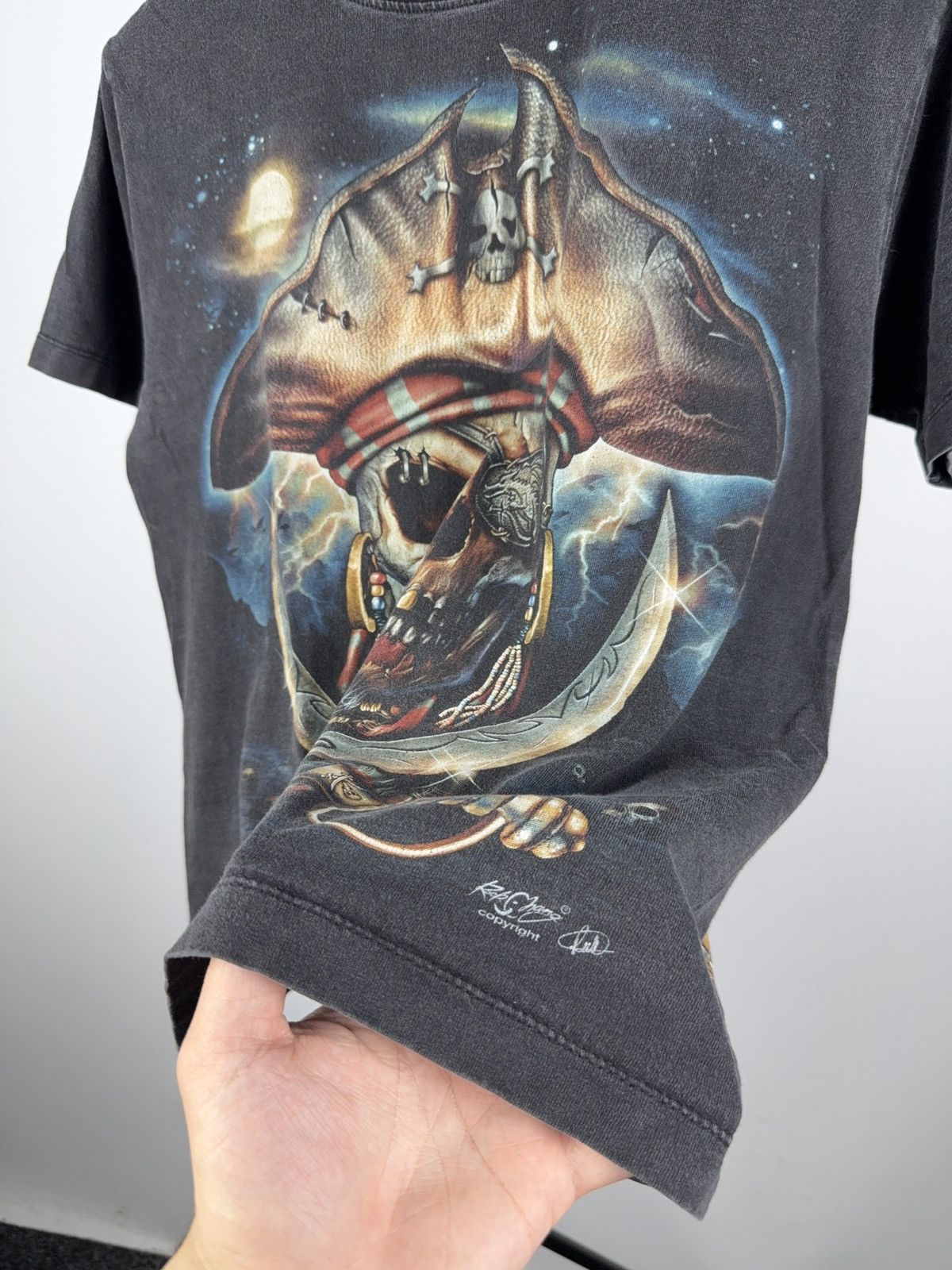 Vintage Vintage Pirate Skull Graphic Tee Y2K Rock Biker T-Shirt Size US S / EU 44-46 / 1 - 4 Thumbnail