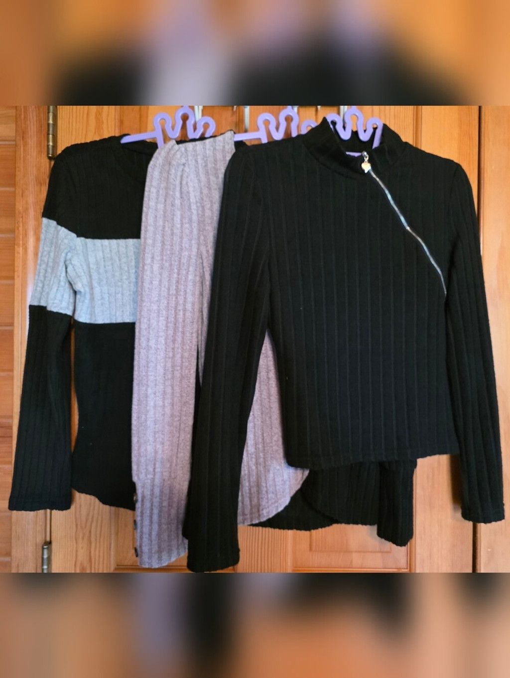 The Unbranded Brand Ribbed Zip-Neck Black Women's (S) Sweater Bundle (3) Size S / US 4 / IT 40 - 1 Thumbnail