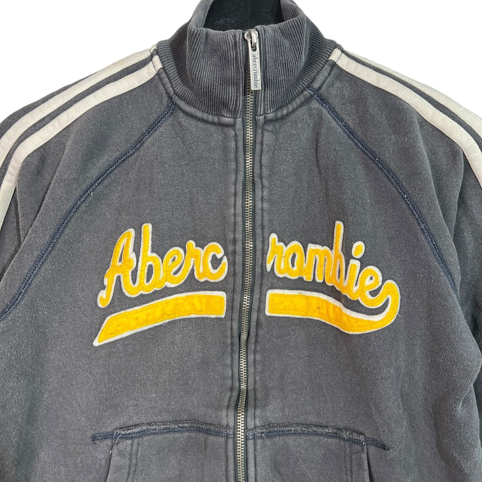 Abercrombie & Fitch Abercrombie Embroidered Full Zip Striped
