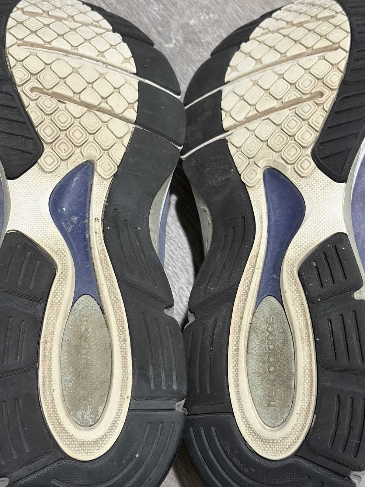 New Balance New Balance 990v5 Shoes Suede Made In USA Running Sneakers Size US 11 / EU 44 - 20 Thumbnail