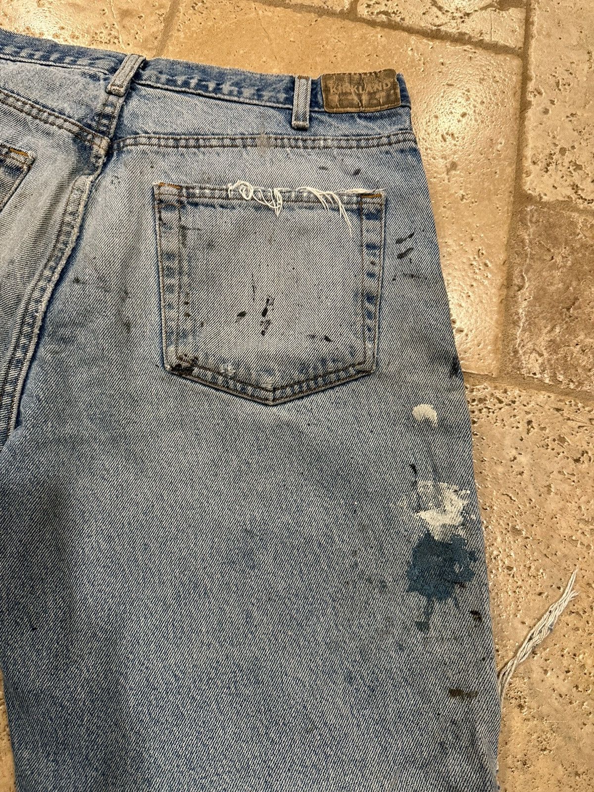 Kirkland Signature × Vintage Vintage Kirkland Distressed Blowout Painter Blue Denim Jeans Size US 36 / EU 52 - 12 Thumbnail