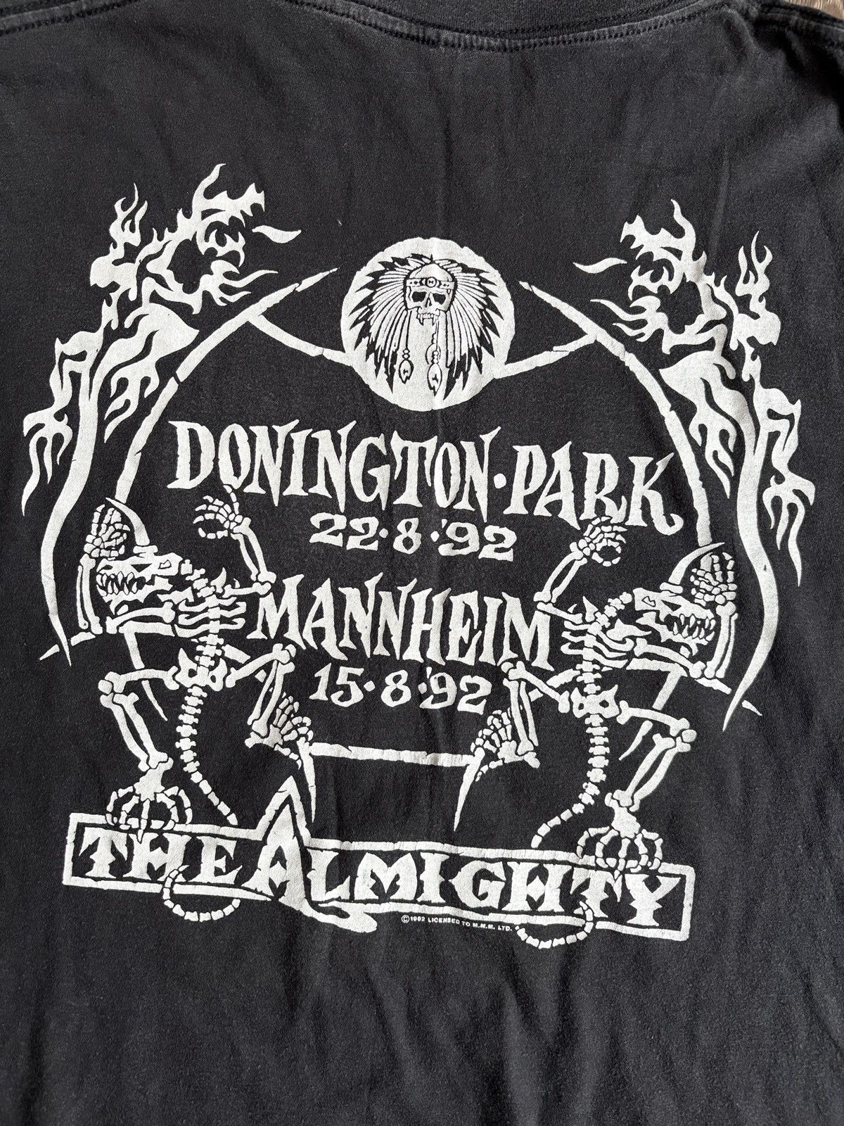Vintage Vintage 1992 The Almighty 90s Tour Rock Band Fade T-Shirt Size US XL / EU 56 / 4 - 11 Thumbnail