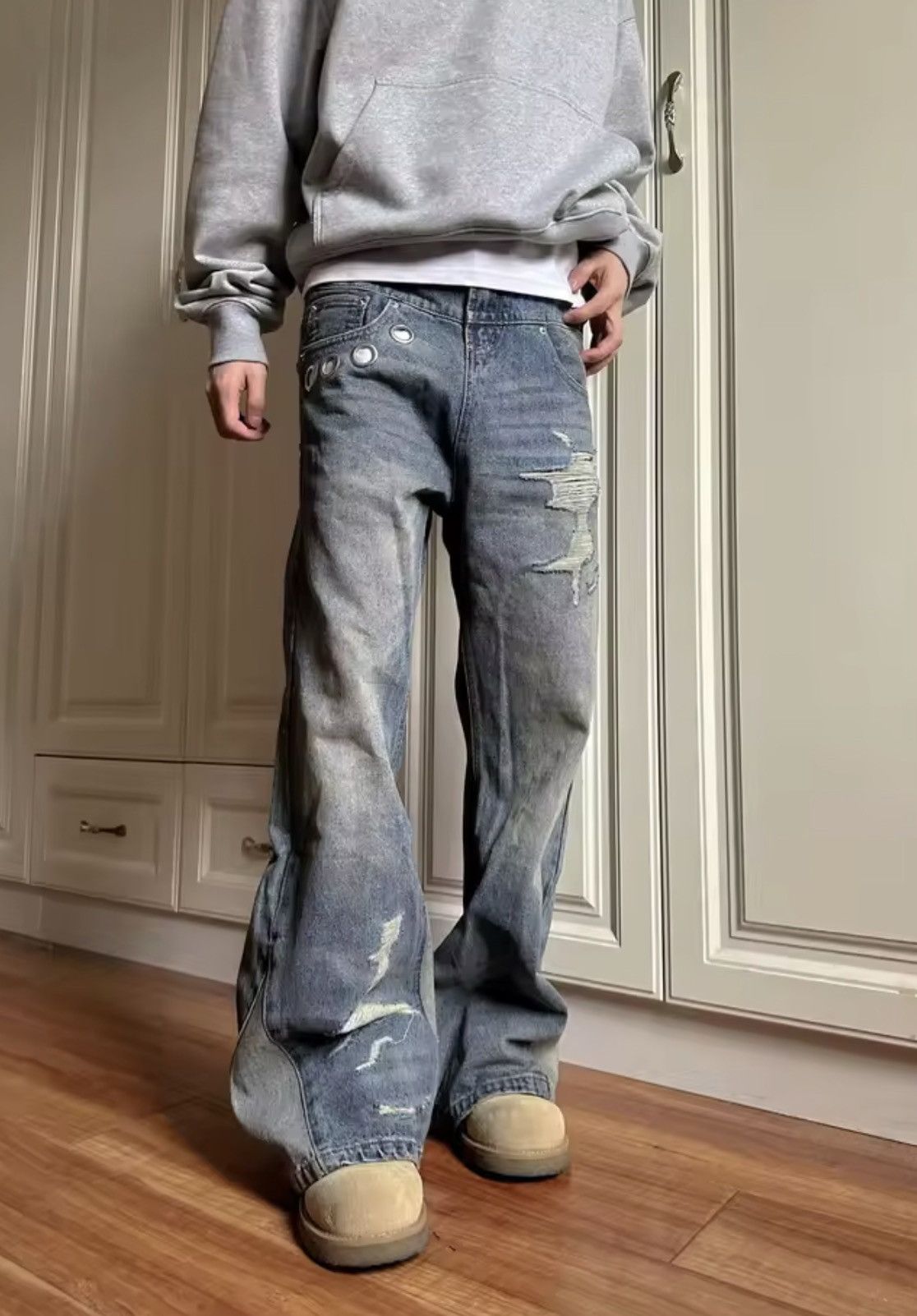 Japanese Brand Distressed Wide Leg Flare Jeans With Button Accents Size US 35 - 5 Thumbnail