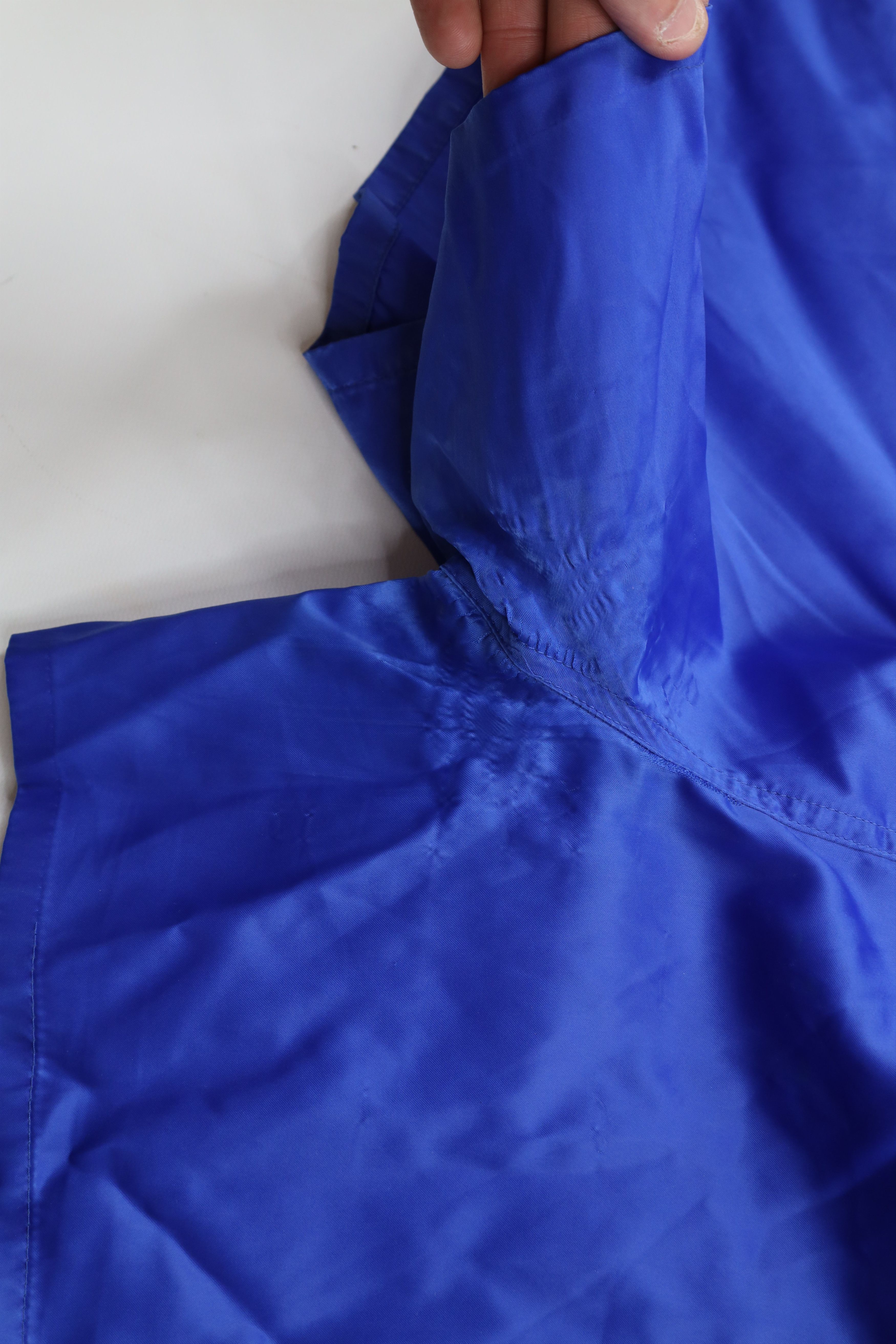 Adidas × Vintage Vintage 90s Adidas Out Nylon Running Jogging Soccer Shorts Size US 36 / EU 52 - 8 Thumbnail