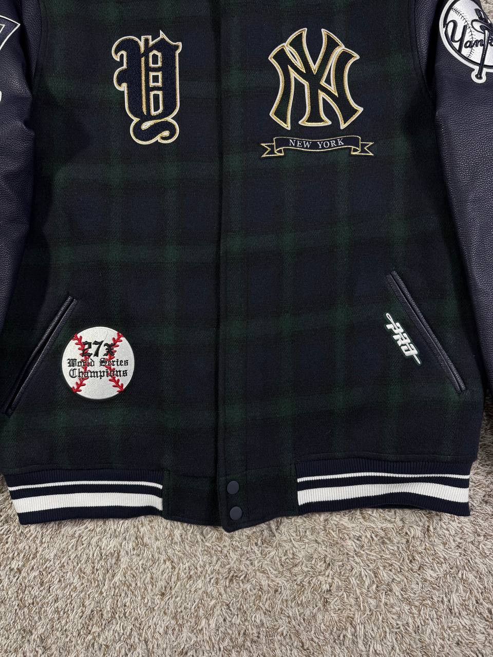 Pro Standard Pro Standard New York Yankees Plaid Varsity Jacket Size 3XL Size US XXL / EU 58 / 5 - 3 Thumbnail
