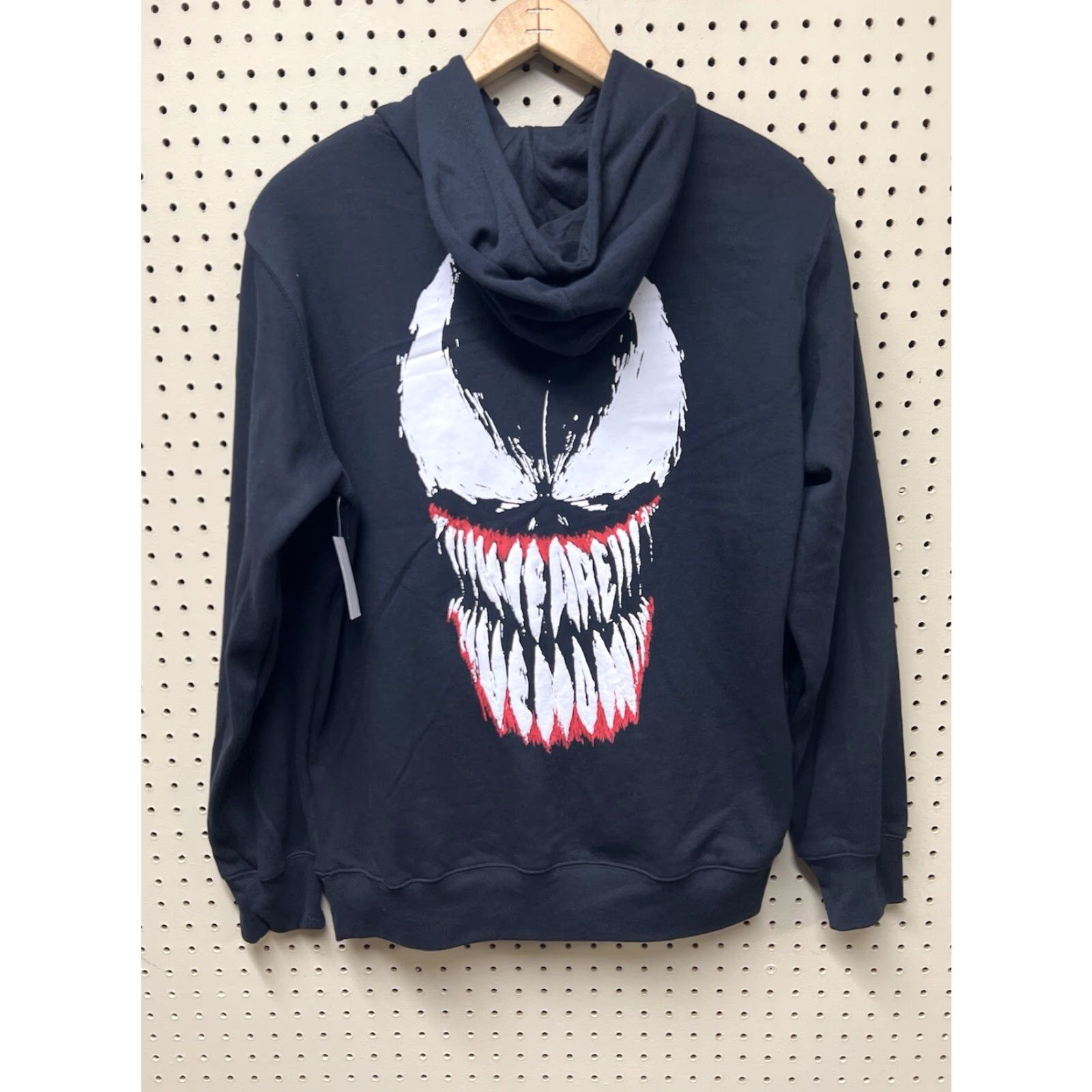Vintage Marvel Venom Hoodie Sz M Black MCU Graphic Print User: Marvel Venom Hoodie Sz M Black MCU Graphic Print Size US M / EU 48-50 / 2 - 2 Thumbnail