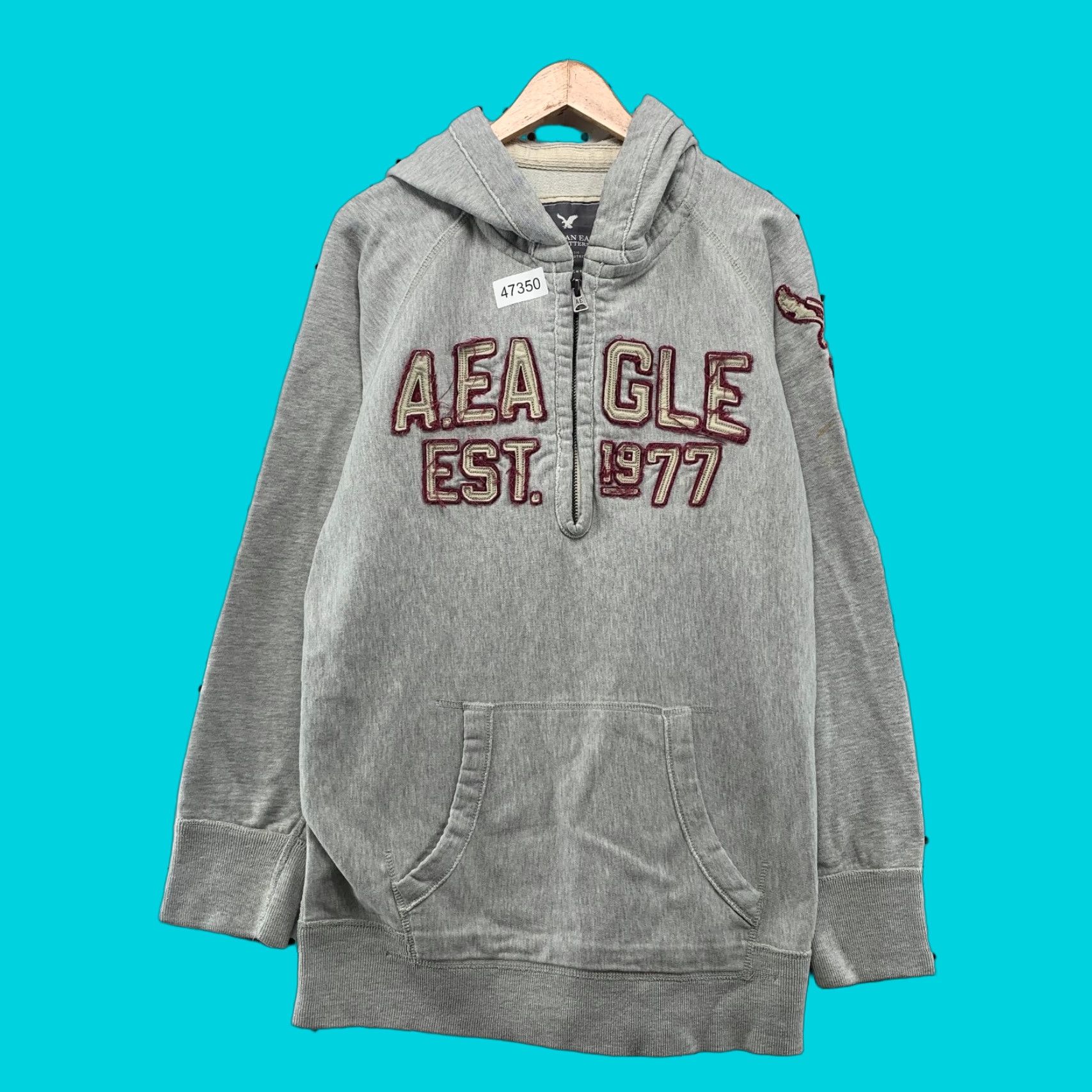 American Eagle Outfitters VINTAGE American Eagle Hoodie Sweatshirt Mens LT Gray Embroidered Heavyweight Size US L / EU 52-54 / 3 - 1 Thumbnail