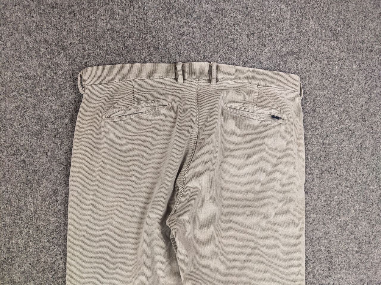 Boggi Boggi Milano Design Classic Corduroy Ankle Trouser Pants Size US 36 / EU 52 - 10 Thumbnail