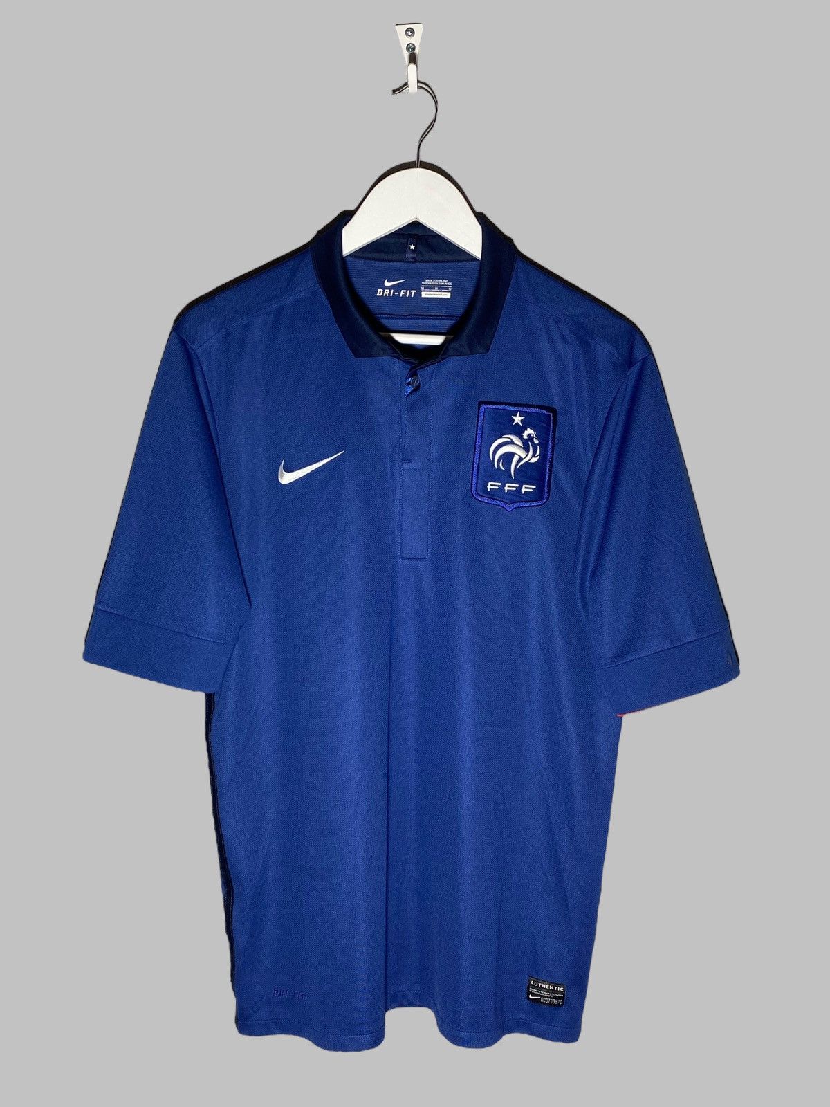 Nike Nike France National Team 2011 Home Football Shirt Size US M / EU 48-50 / 2 - 1 Thumbnail