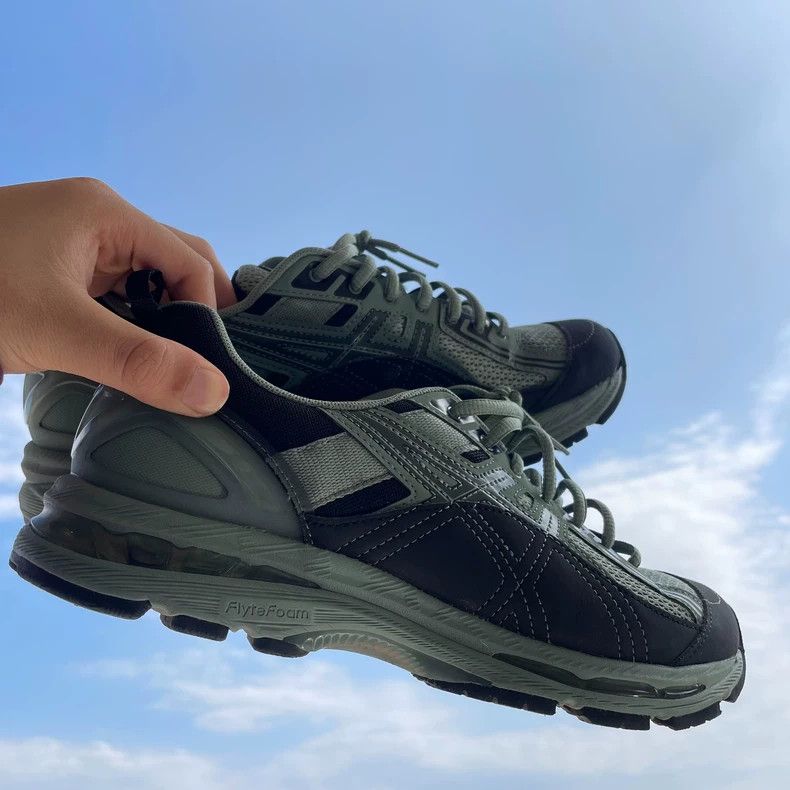 Kiko Kostadinov Asics gel-burz 2018 aqua green - Main Image