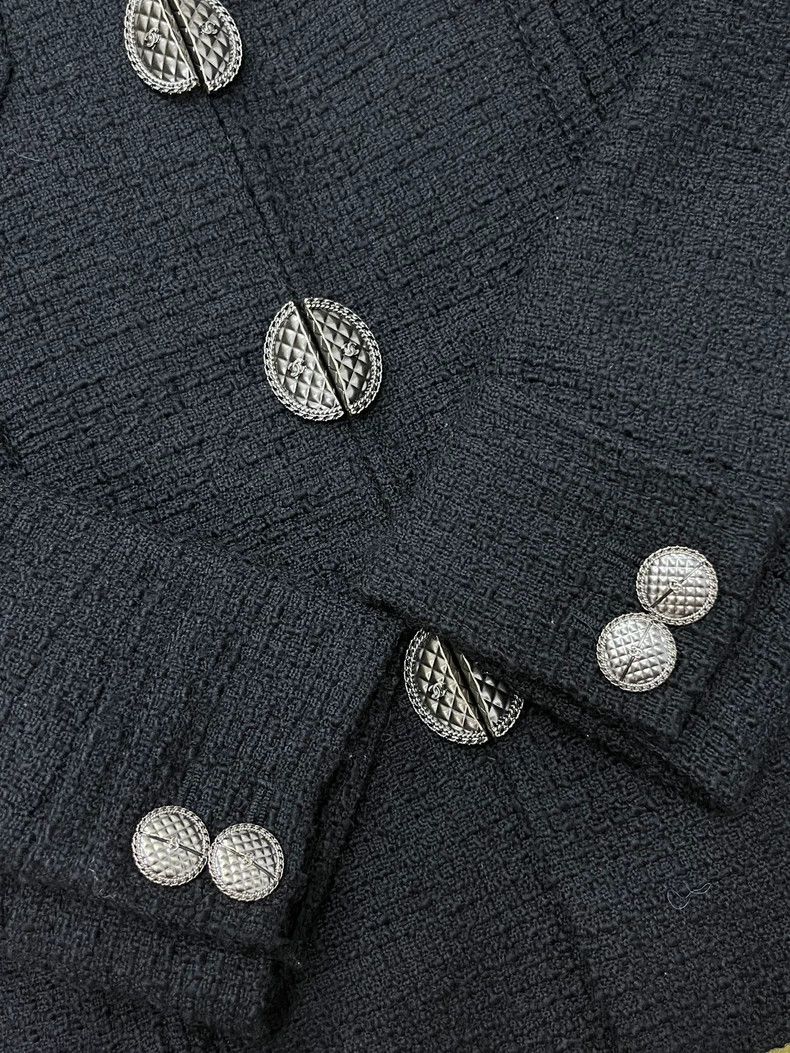 Chanel chanel Cuban series black jacket Size XS / US 0-2 / IT 36-38 - 2 Thumbnail