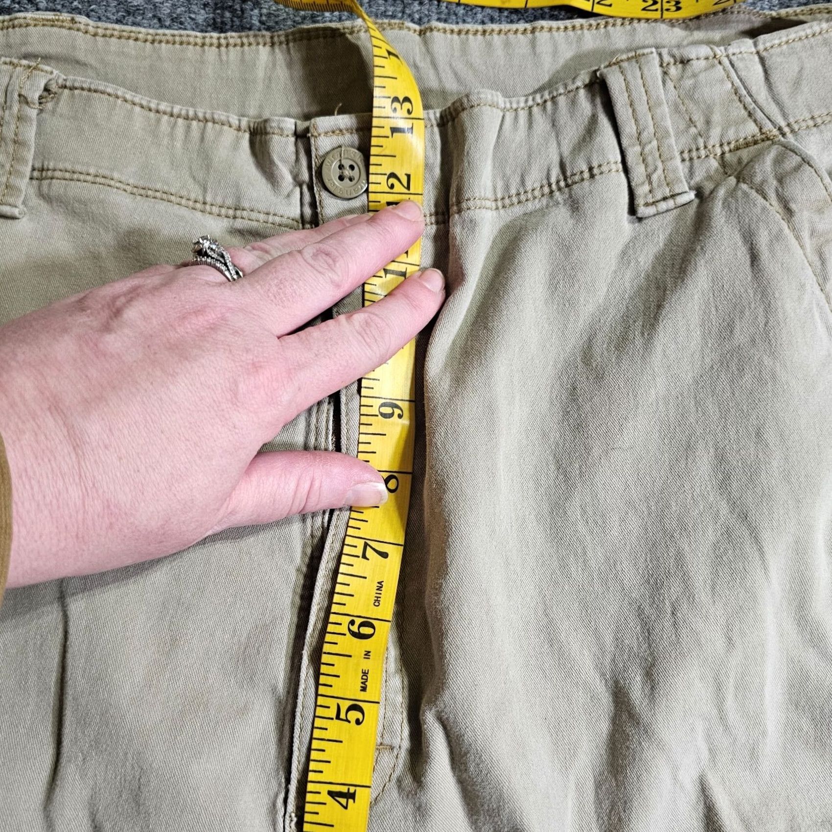 Wrangler Wrangler Pants Jeans Mens 38x32 Beige Khaki Cargo Classic Neutral Casual Cargo Pockets Canvas Flat Front Mid Rise Cotton Jeans Mens Size US 38 / EU 54 - 7 Thumbnail