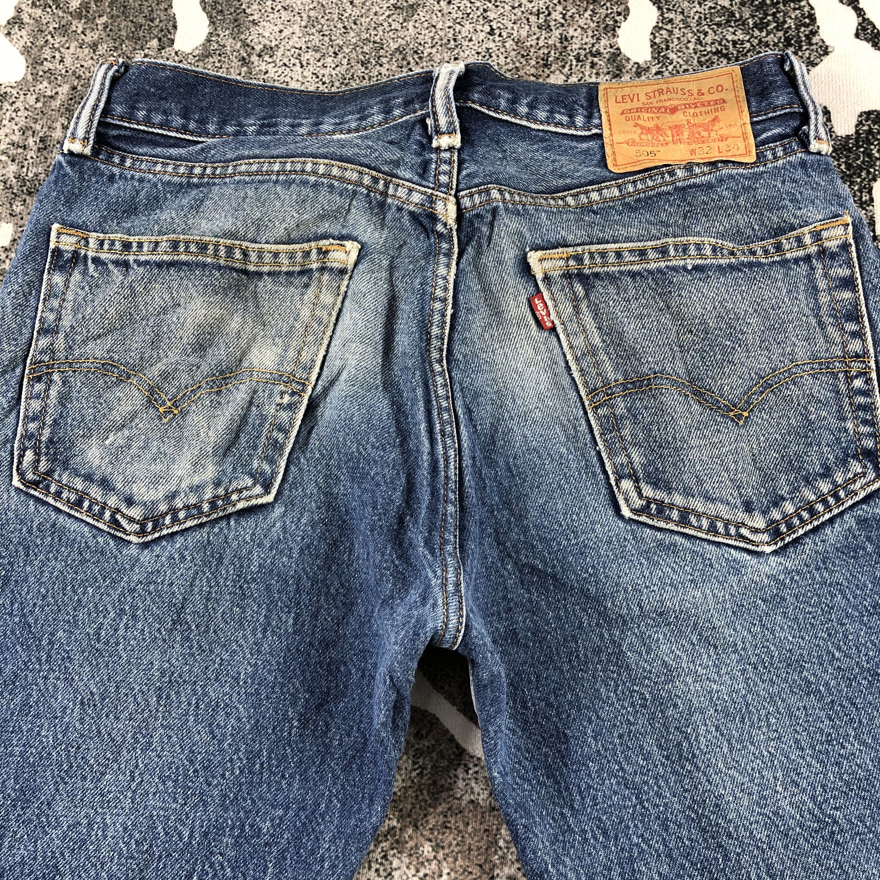 Levi's Vintage Levis 505 Jeans Blue Wash Denim KJ1373 Size US 32 / EU 48 - 4 Thumbnail