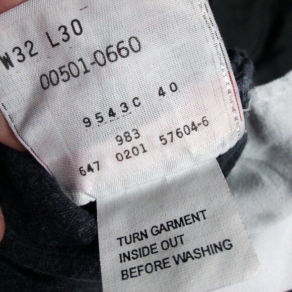 Levi's Vintage Clothing Vintage Levi's 501 Button Fly Black Denim Jeans 32x30 Size US 32 / EU 48 - 7 Thumbnail