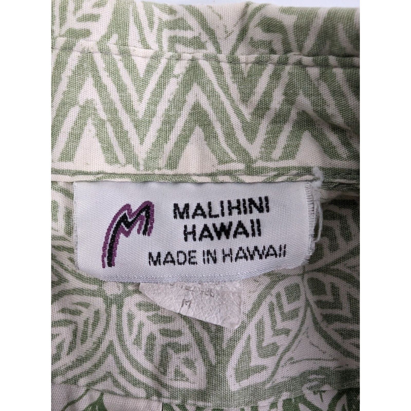 Vintage Malihini Hawaiian Shirt Button Up Mens M Tropical Floral Green Cotton Polyester Short Sleeve Casual Beach Hawaii 90s? Size US M / EU 48-50 / 2 - 7 Thumbnail