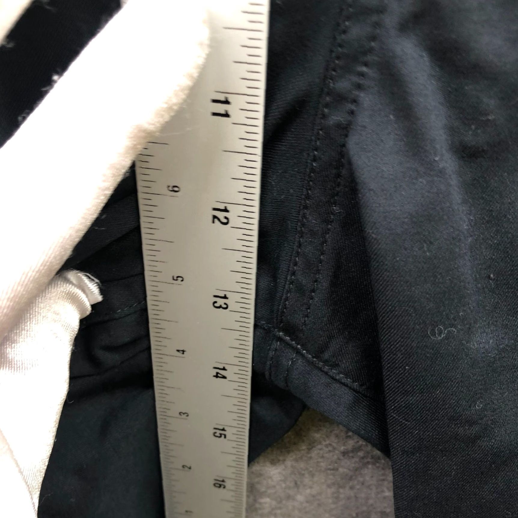 Nike Nike Dri-Fit UV Golf Chino Shorts Mens 40 Black 7.5'' Inseam Flat Front Active Size US 40 / EU 56 - 6 Thumbnail