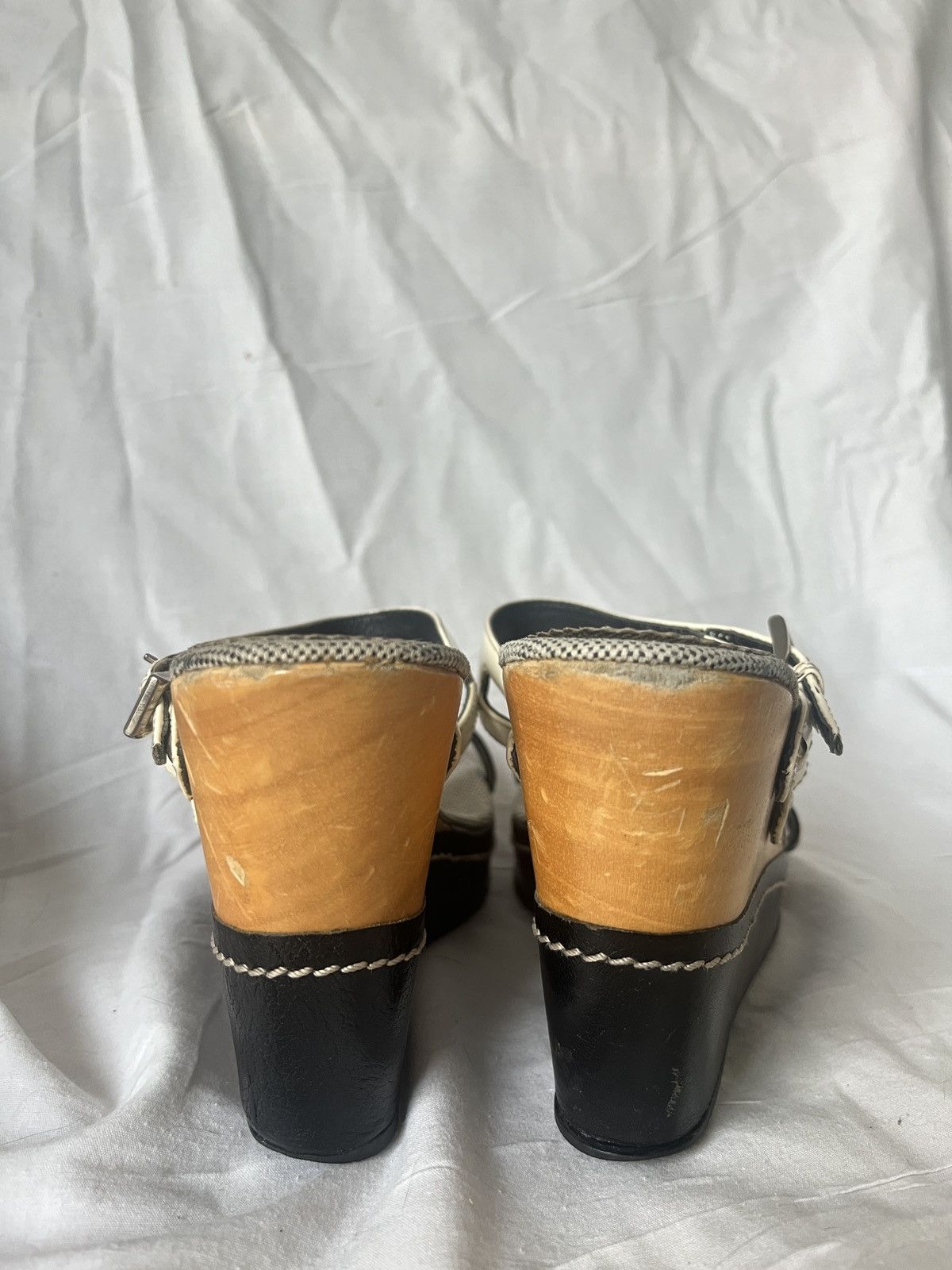 Prada Prada ivory wedge heels Size US 5.5 / IT 35.5 - 7 Thumbnail